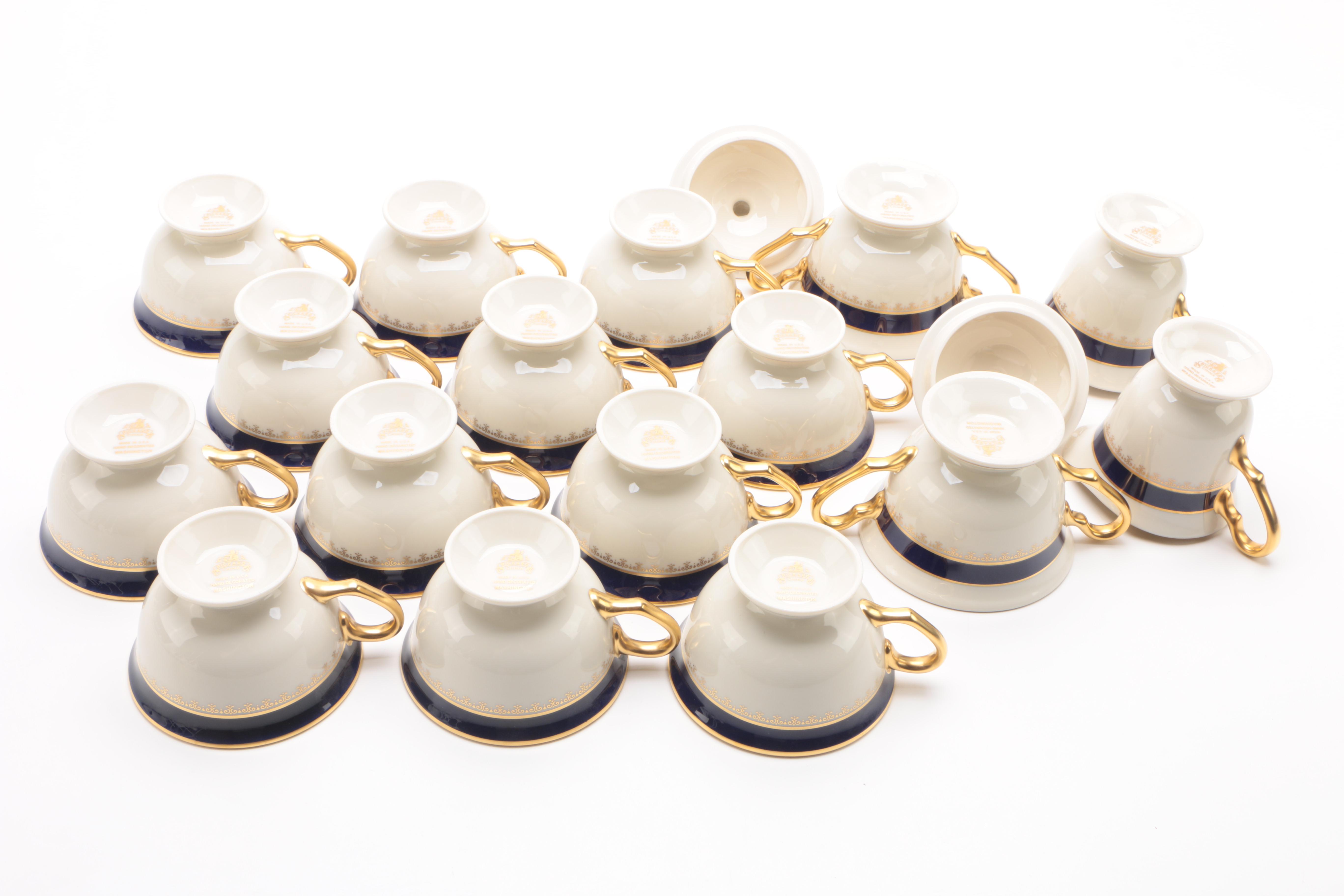 American Porcelain Dinner Service in the "Washington" Pattern, by Pickard