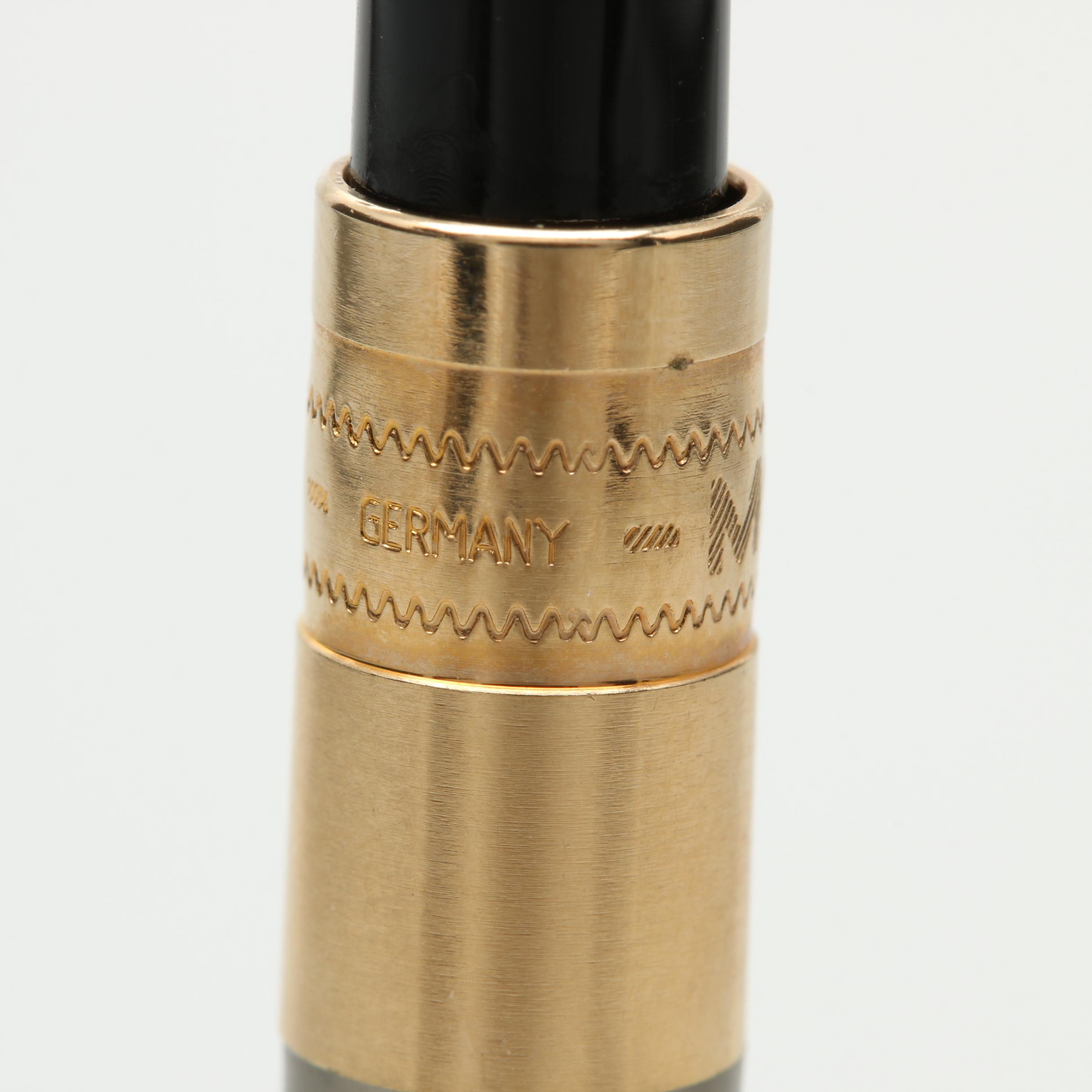 Montblanc "Meisterstück" Sterling Silver and 18K Gold Fountain Pen With Refill