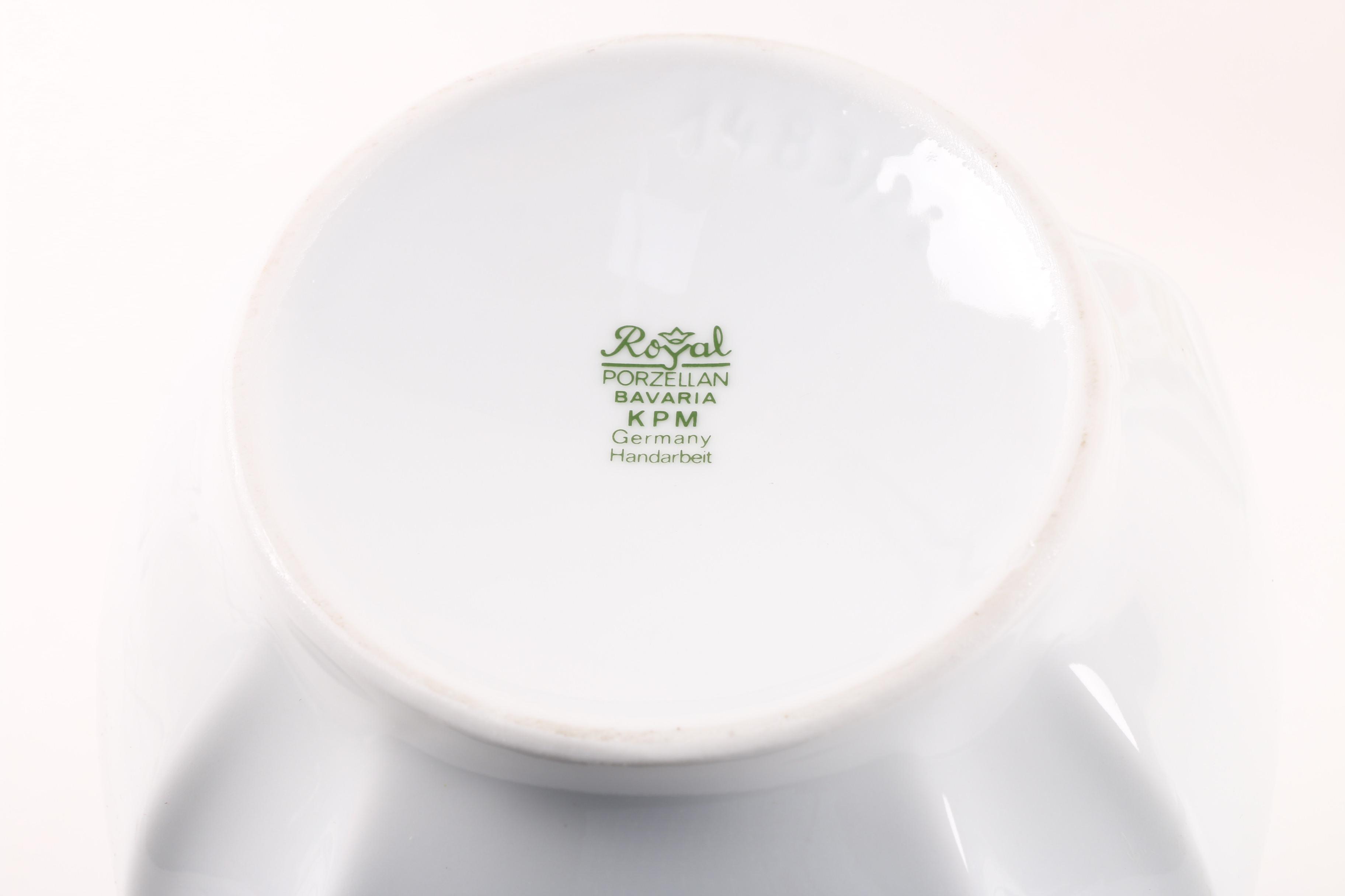 Pair of Royal Porzellan Floral-Decorated Porcelain Vases, 20th Century