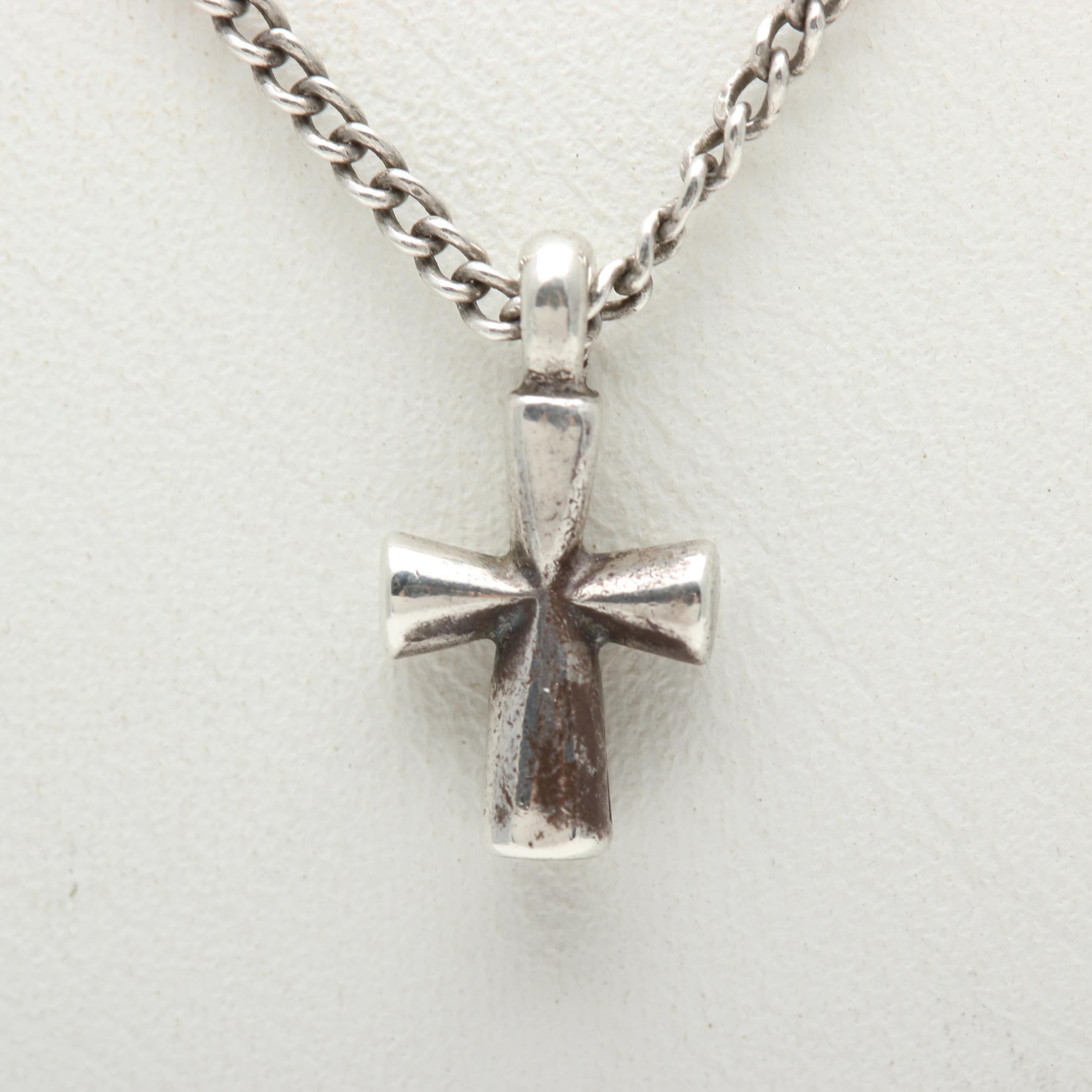 James Avery Sterling Silver Cross Pendant Necklace