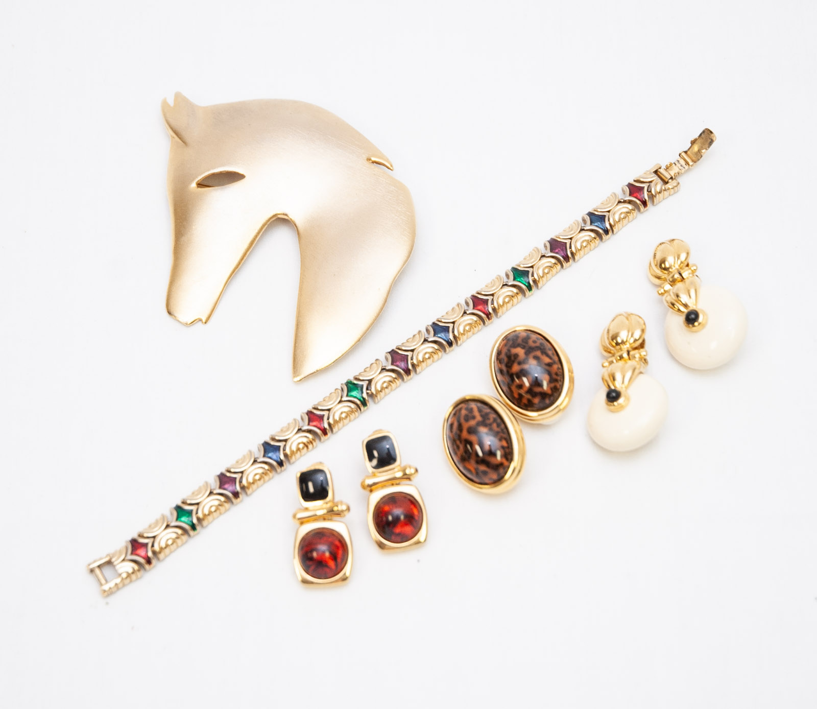 Joan Rivers and Ultra Gold Tone Jewelry