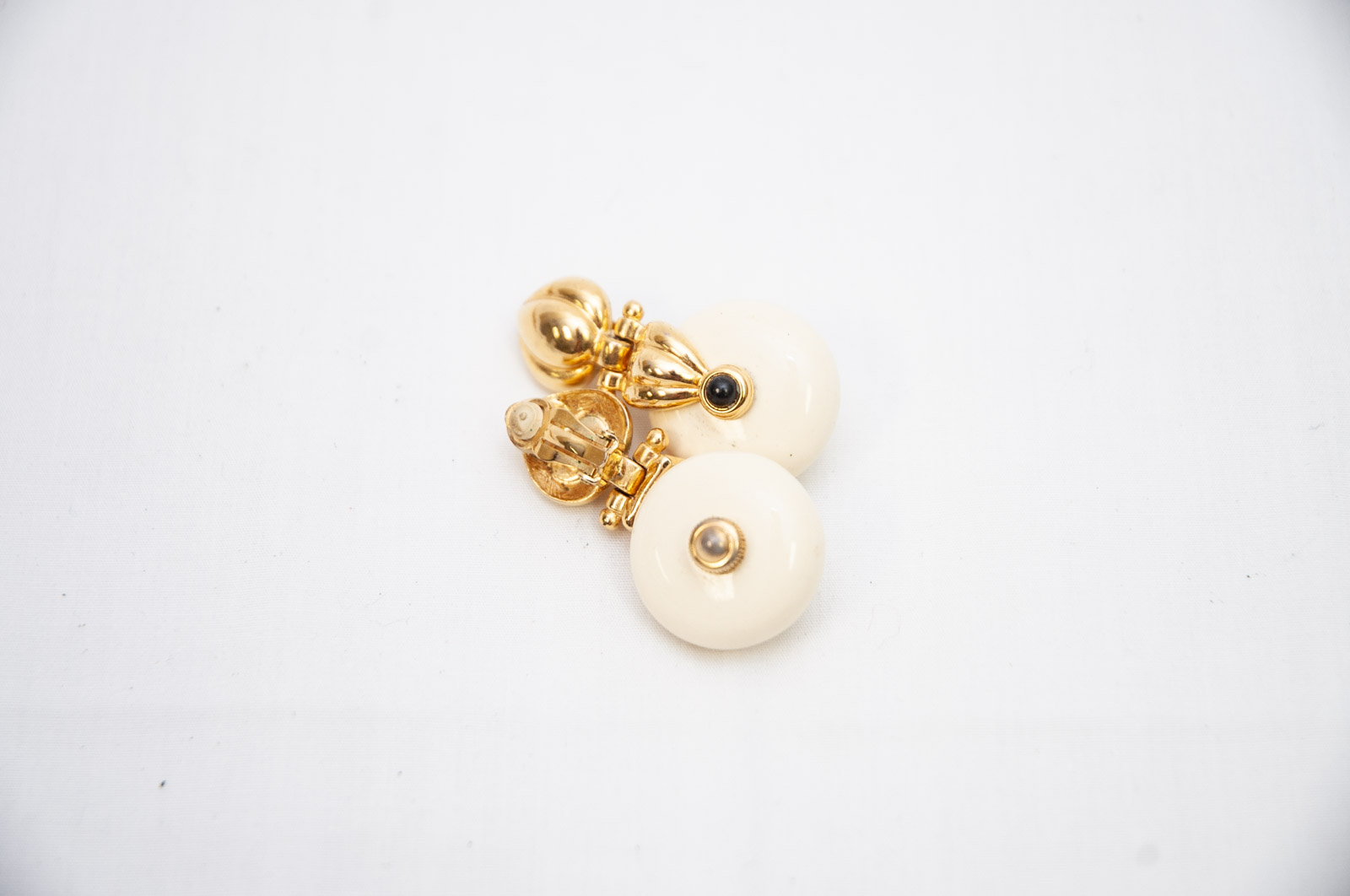 Joan Rivers and Ultra Gold Tone Jewelry