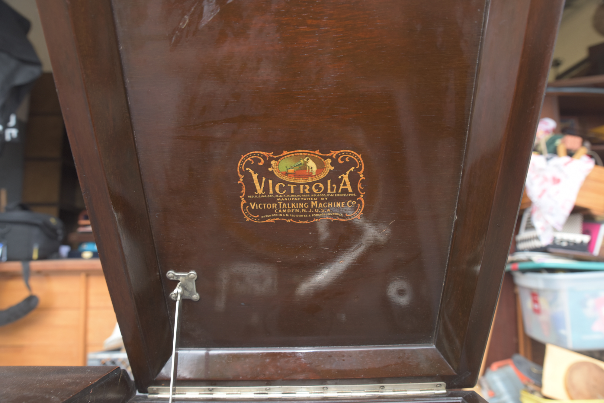 1920s Victor-Victrola Phonograph Console