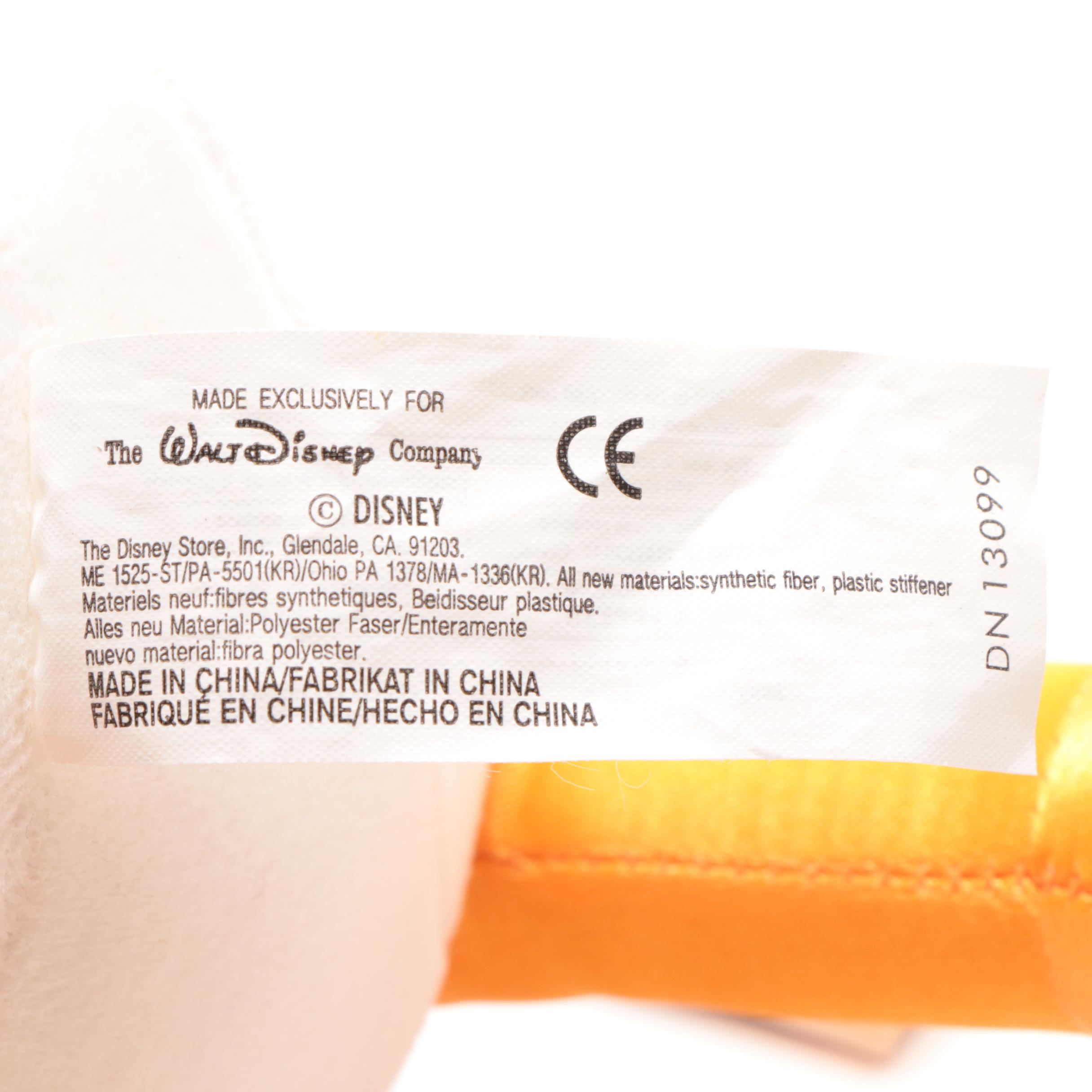 Assorted Donald Duck Figurines and Desk Top Accessories