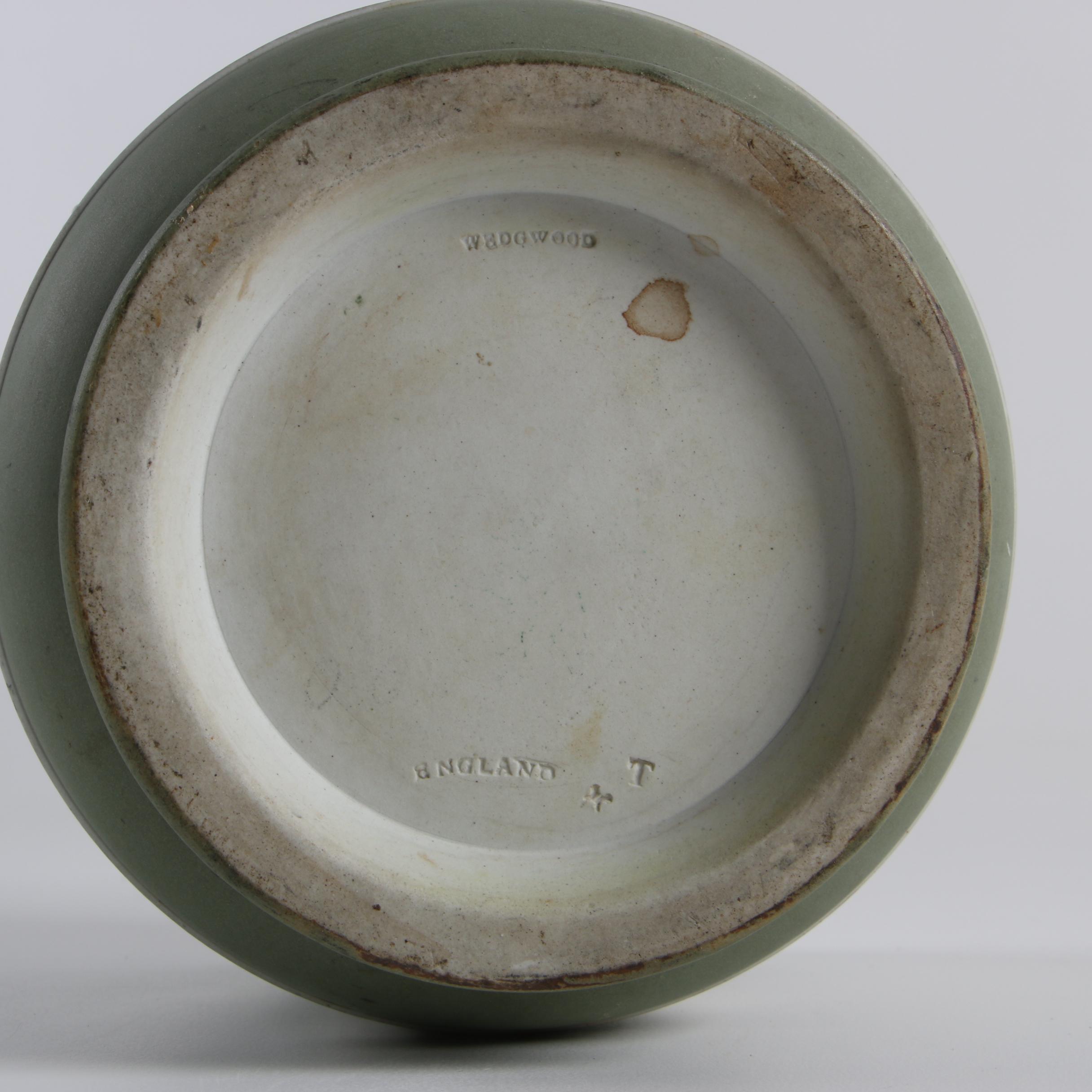 Antique Wedgwood Jasperware Jardinière, Circa 1891-1915