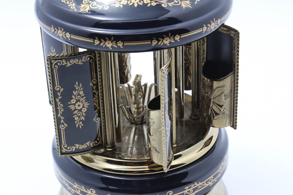 Vintage Swiss Gueissaz-Jaccard Music Box Lipstick/Cigarette Holder