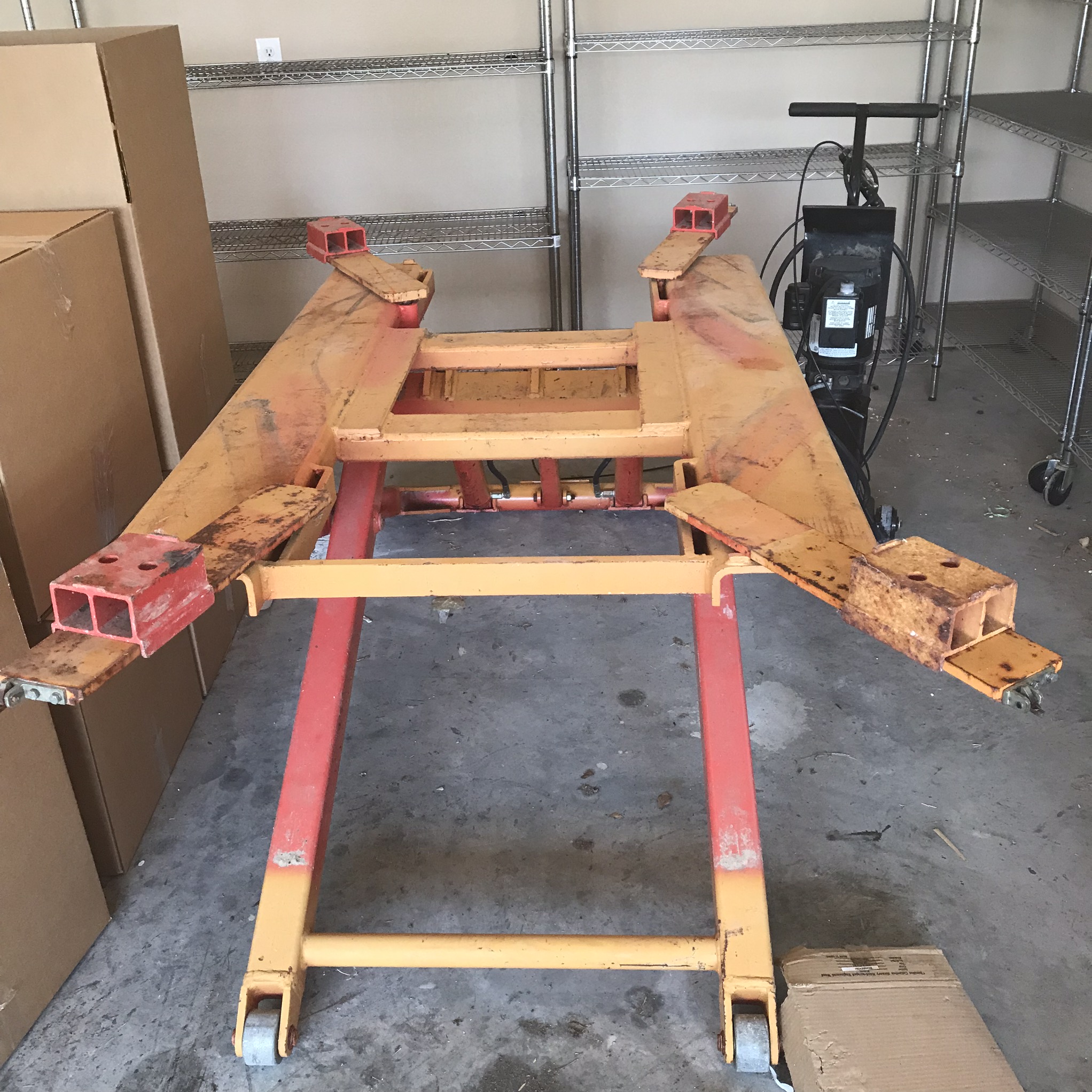 Norco Mid Rise Above Ground Lift