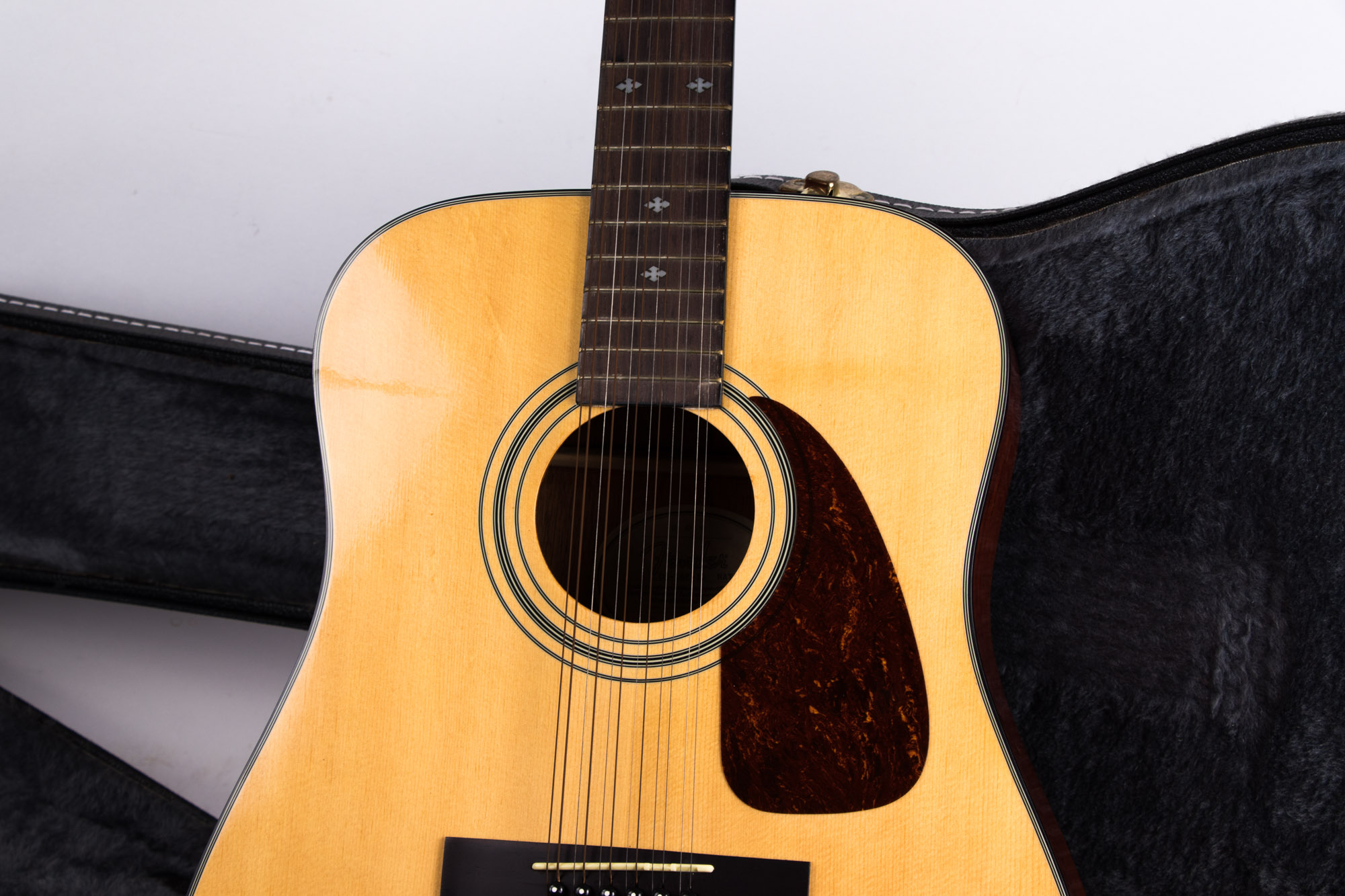 Fender DG-16E Acoustic-Electric Guitar with Case