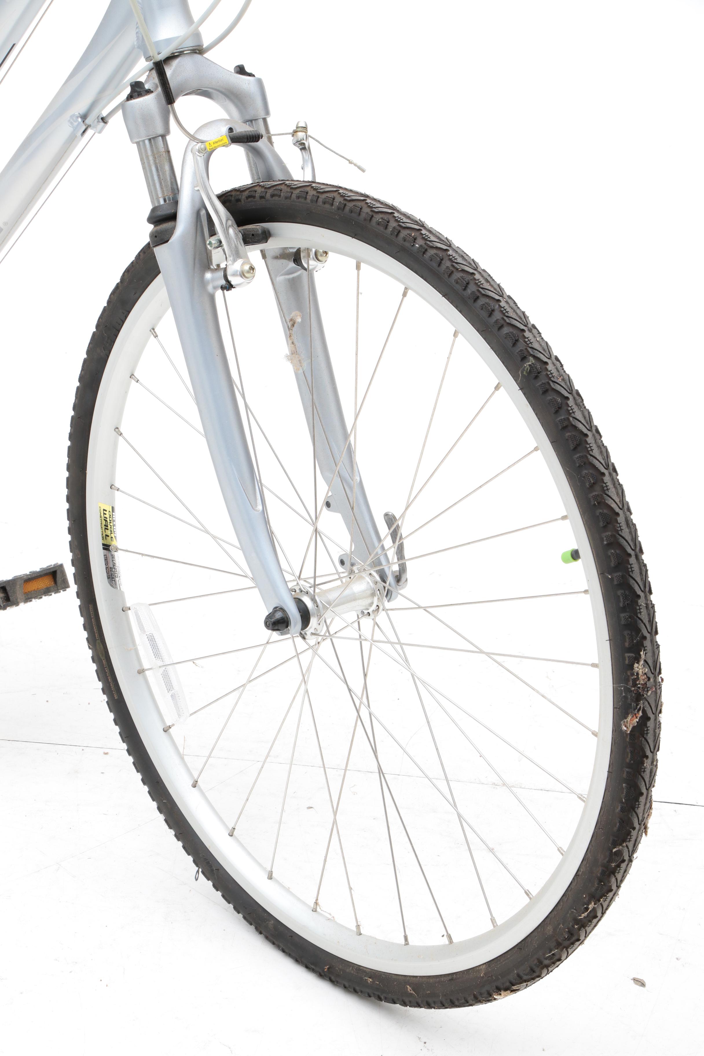 6061 Aluxx Road Bike by Giant