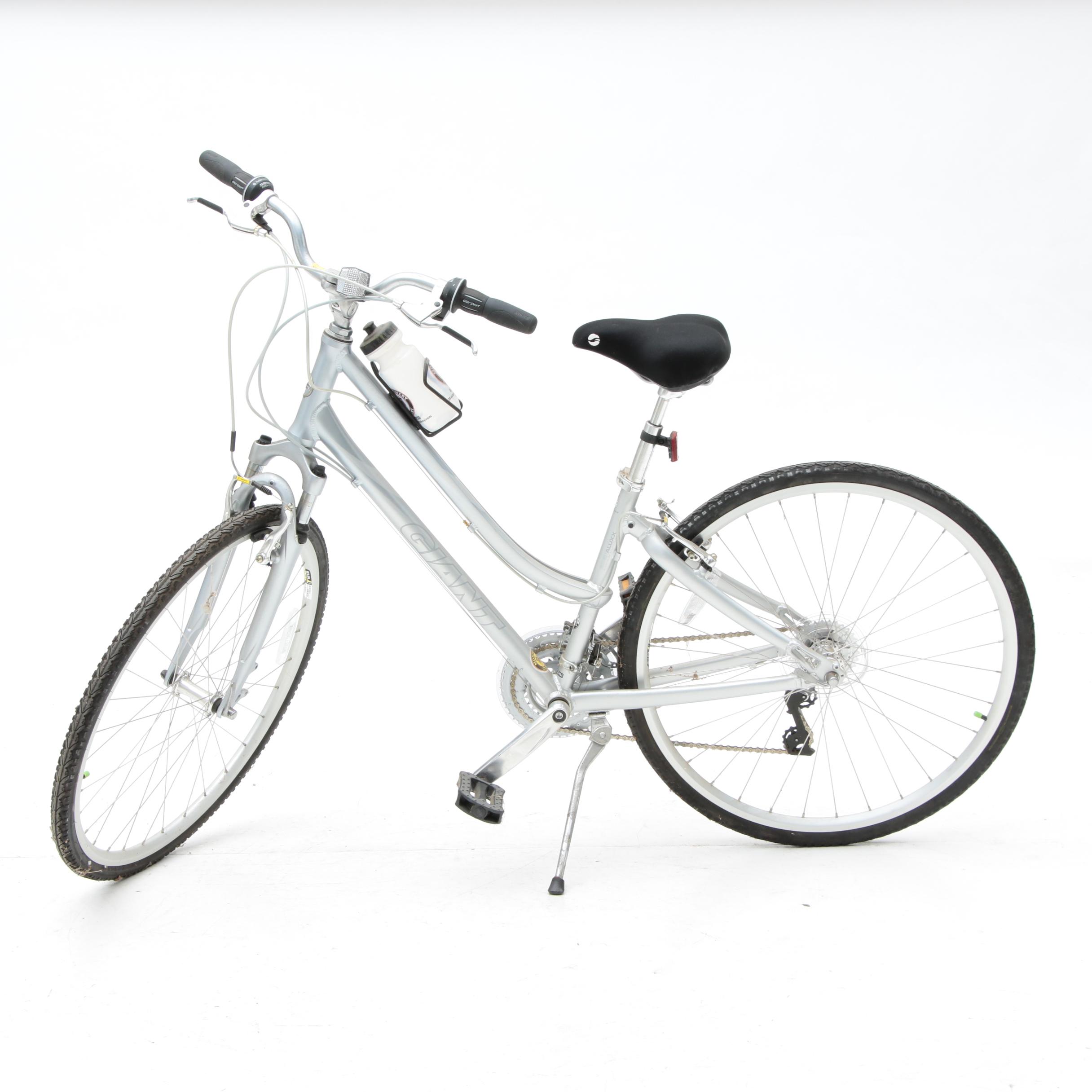 6061 Aluxx Road Bike by Giant