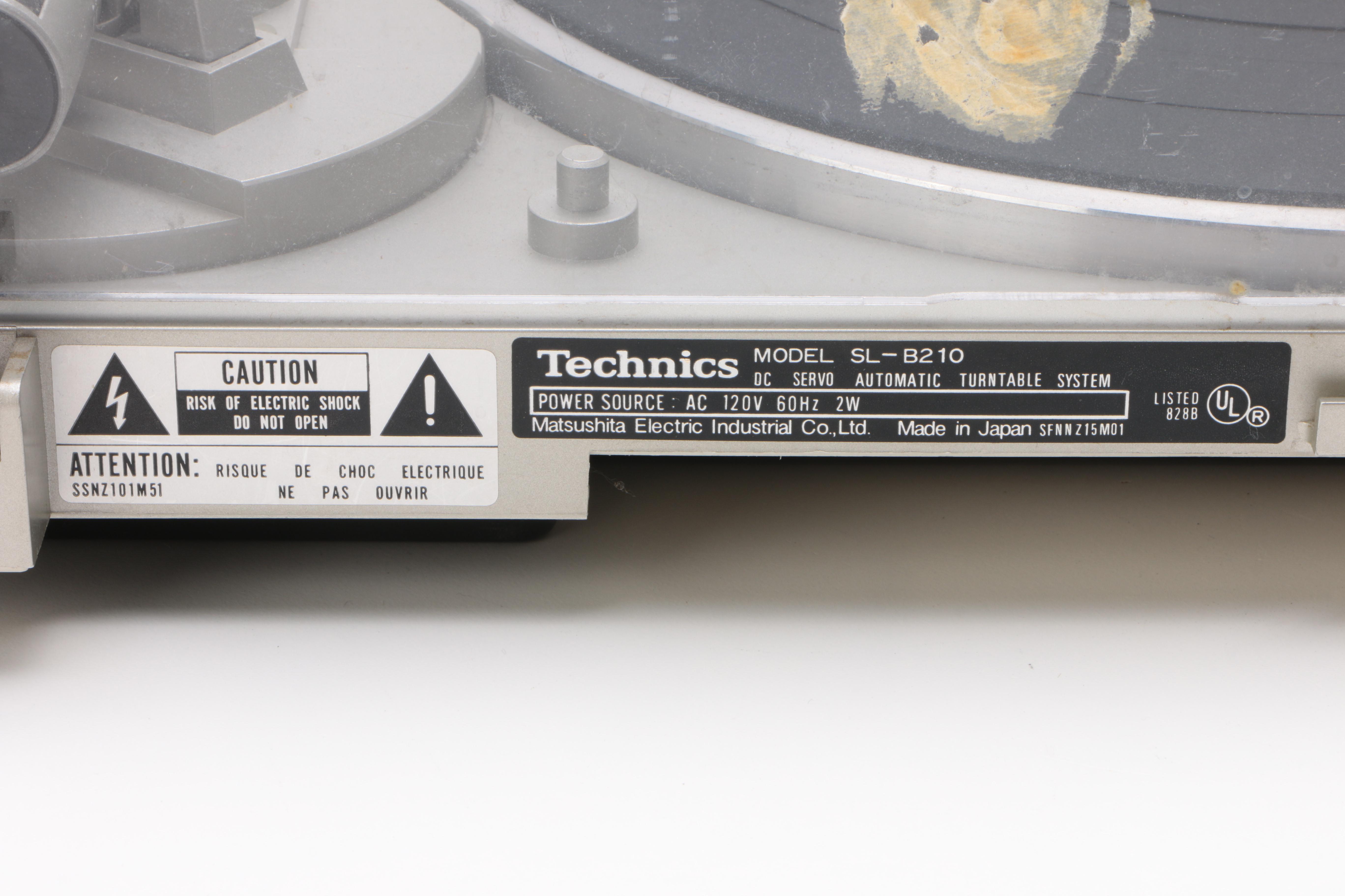 1970s Fisher 205 AM/FM Stereo Receiver, Technics Turntable and XAM 5E Speakers