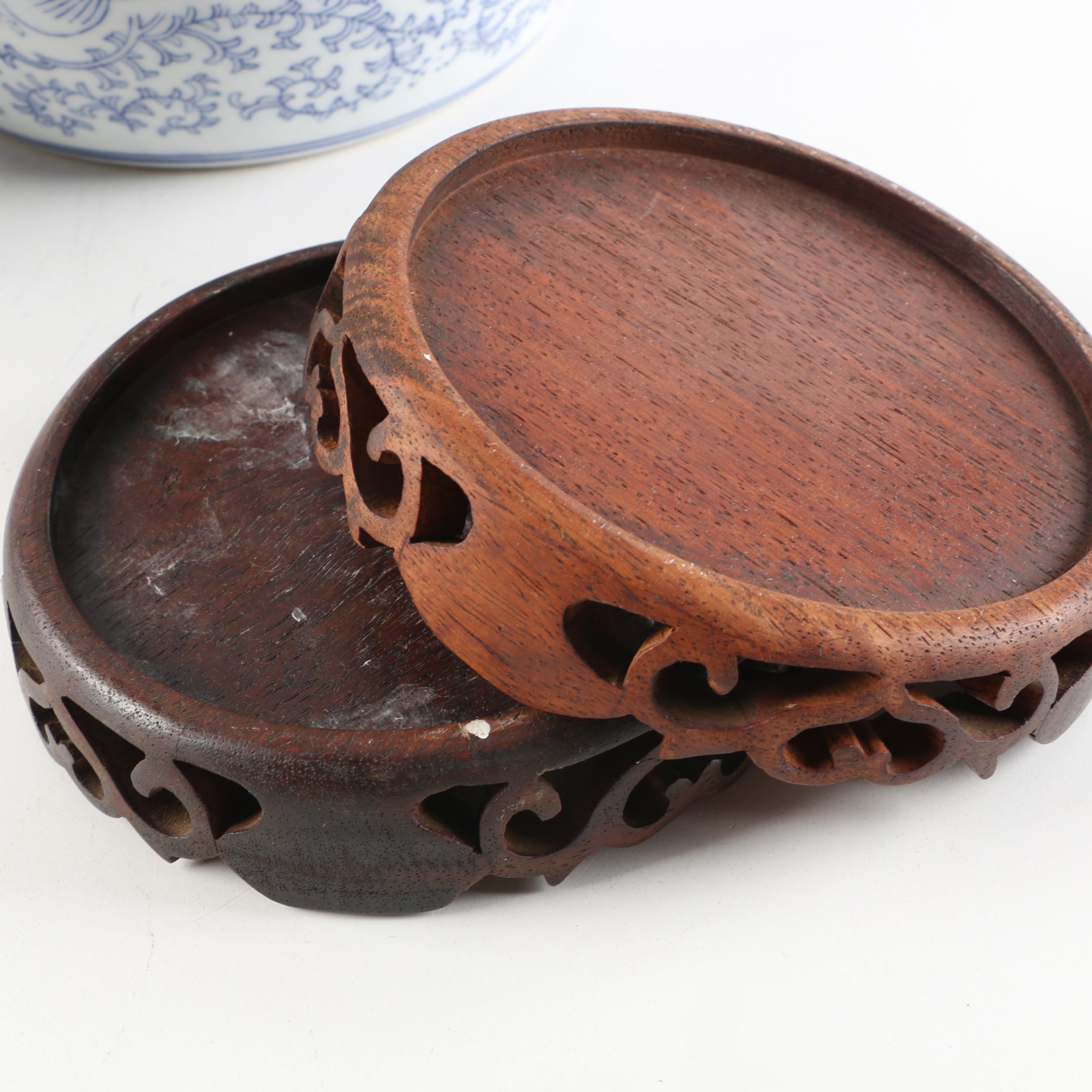 Sampson Style Lidded Armorial Vases and Chinese Blue and White Jar