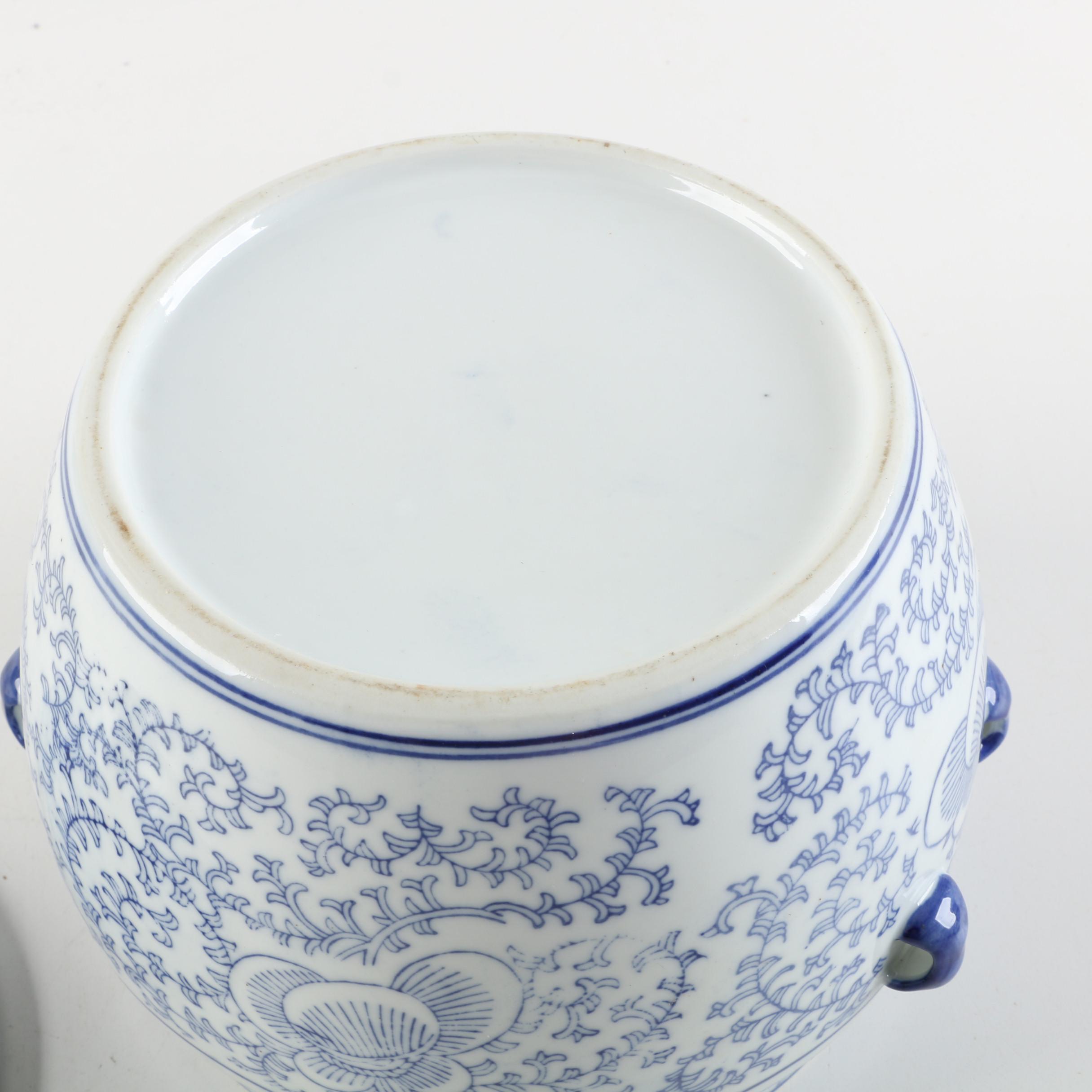 Sampson Style Lidded Armorial Vases and Chinese Blue and White Jar