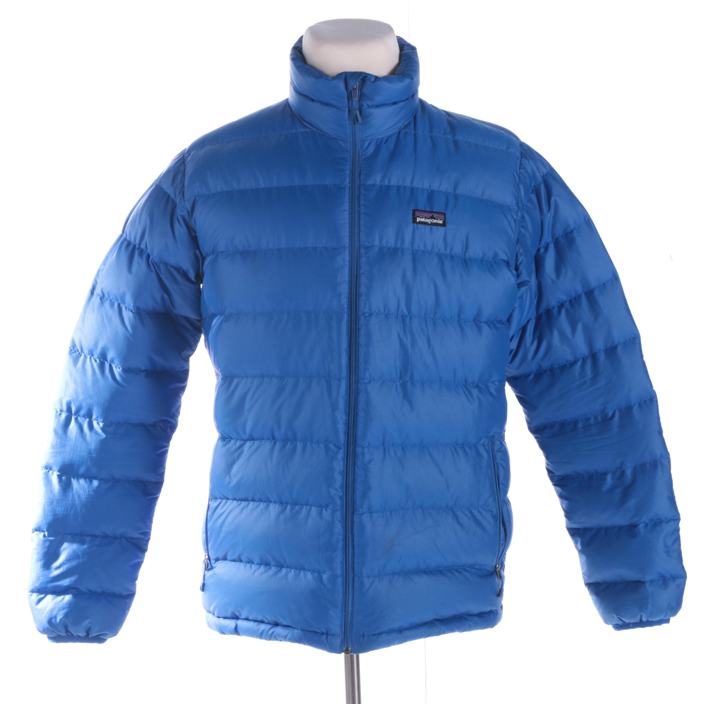 Men's Patagonia Blue Puffer and Dutch Harbor Gear Black and Grey Jackets