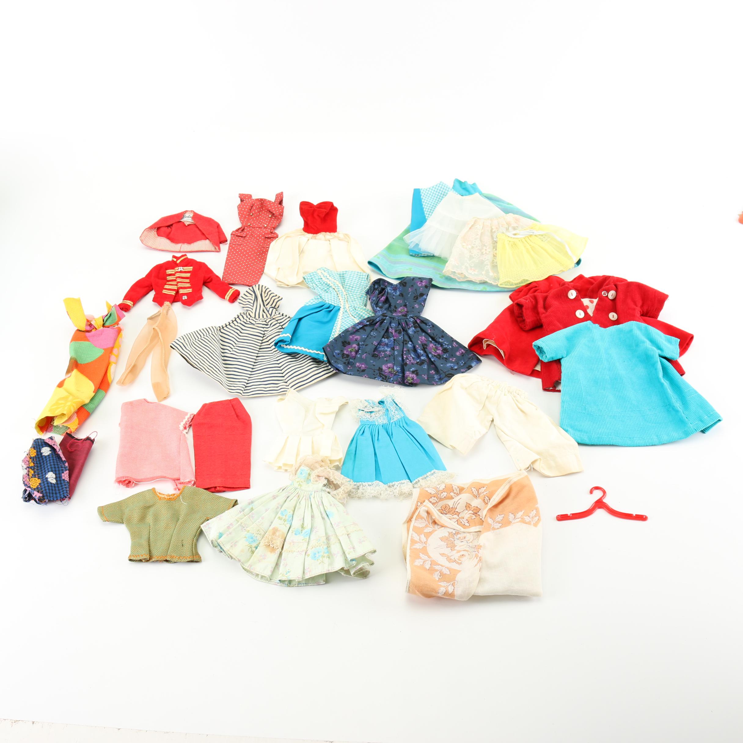 1960s Mattel Barbie Doll Clothing with Ponytail "Barbie Doll Case"