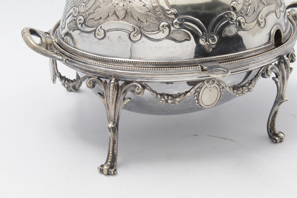 Henry Wilkinson & Co Ltd Sheffield Armorial Silver Plate Rolling Dome Server