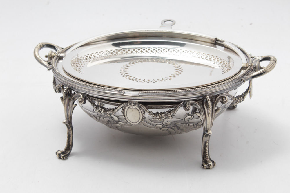 Henry Wilkinson & Co Ltd Sheffield Armorial Silver Plate Rolling Dome Server
