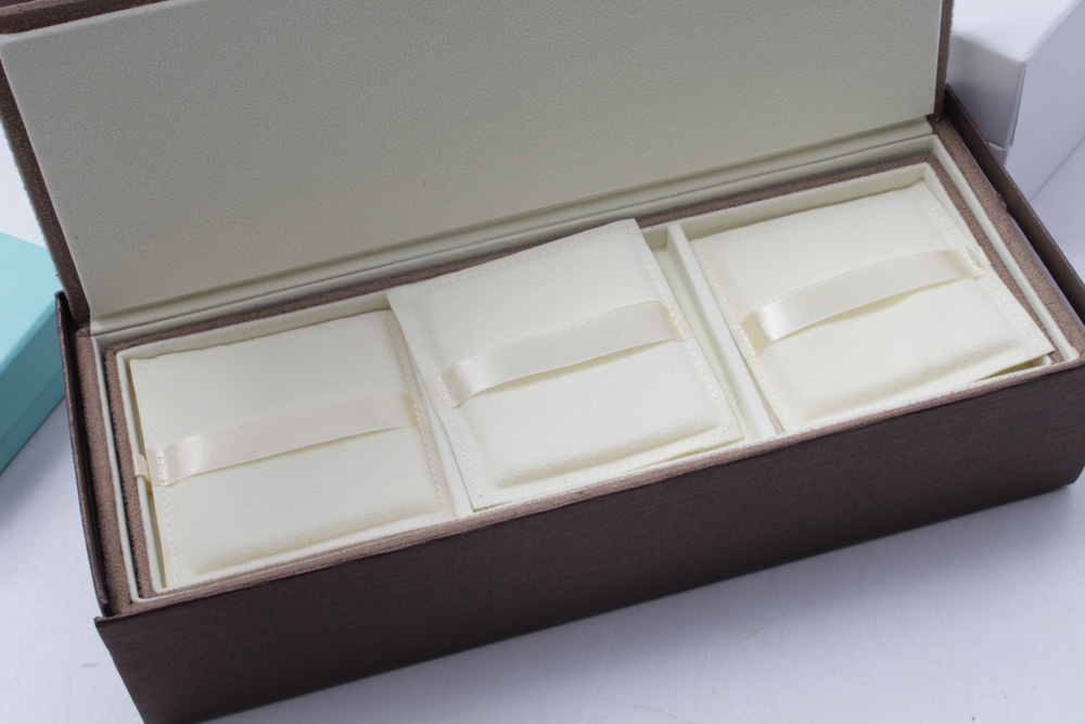 Tiffany and Pandora Displays and Presentation Boxes