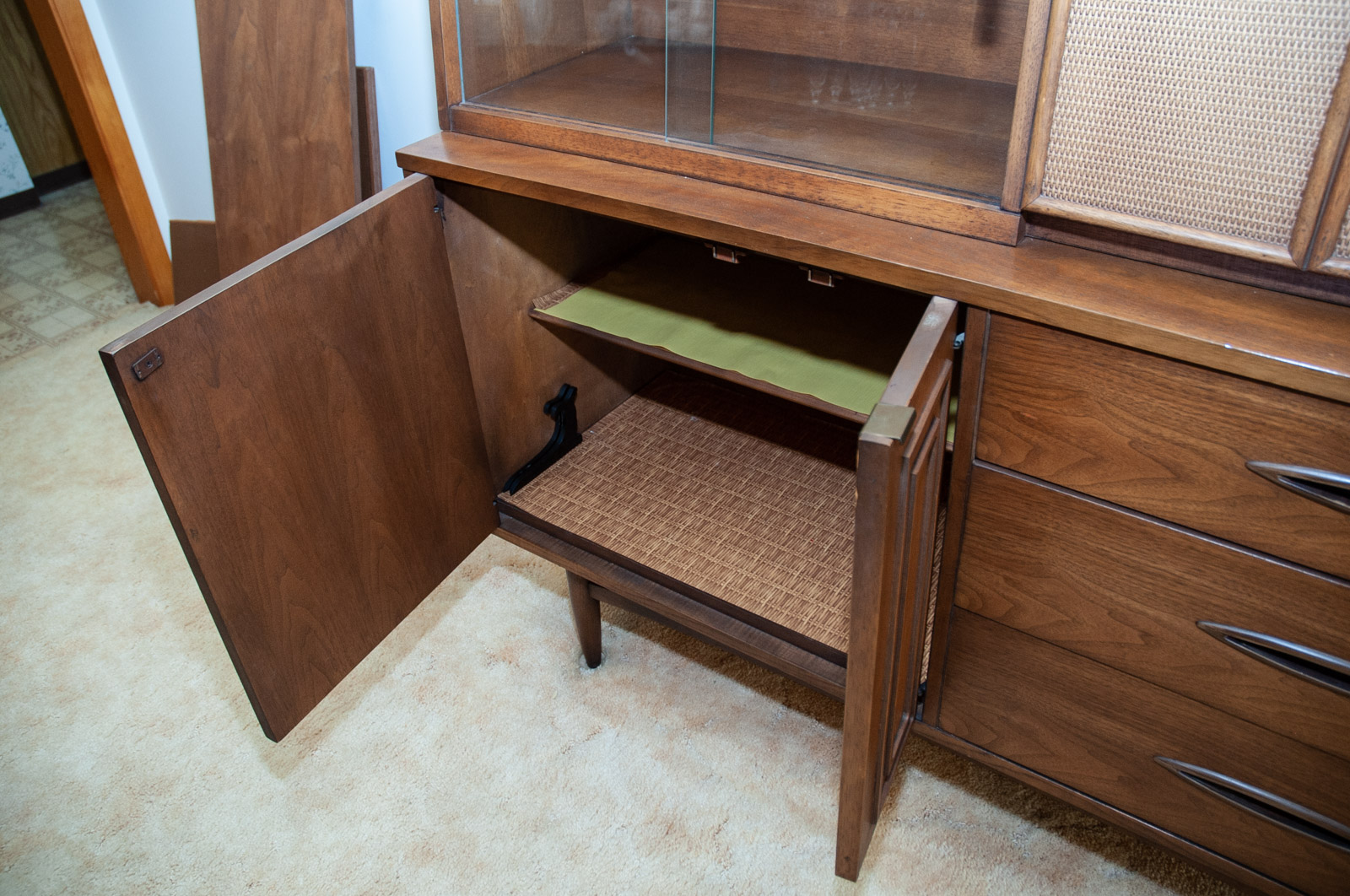 Mid Century Modern "Sculptra" Walnut Cabinet from Broyhill
