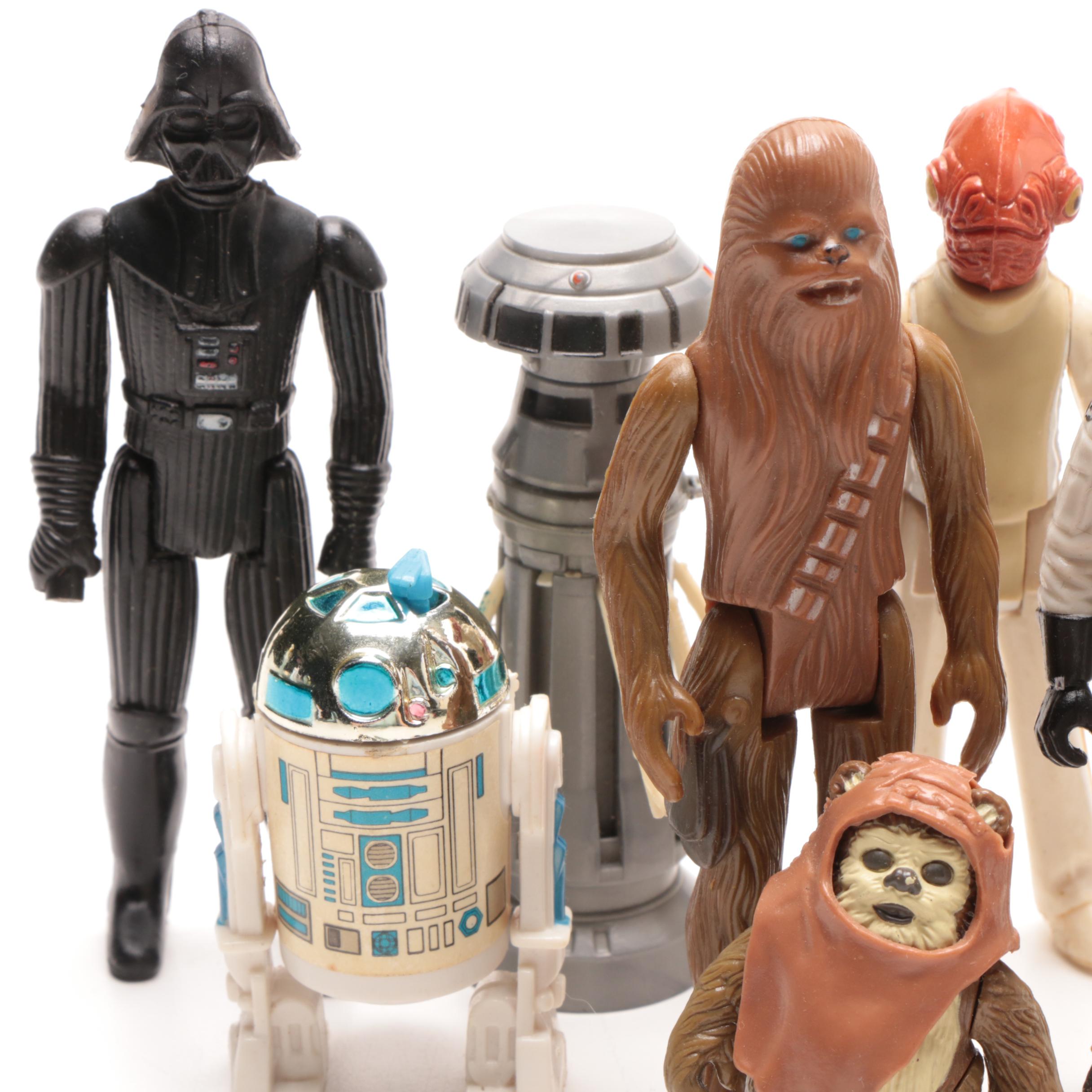 Assortment of Vintage Star Wars Figurines