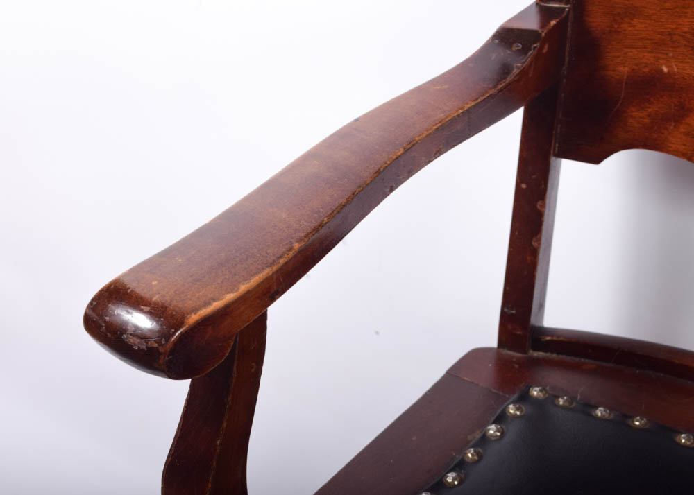 Antique American Classical Style Dining Chairs