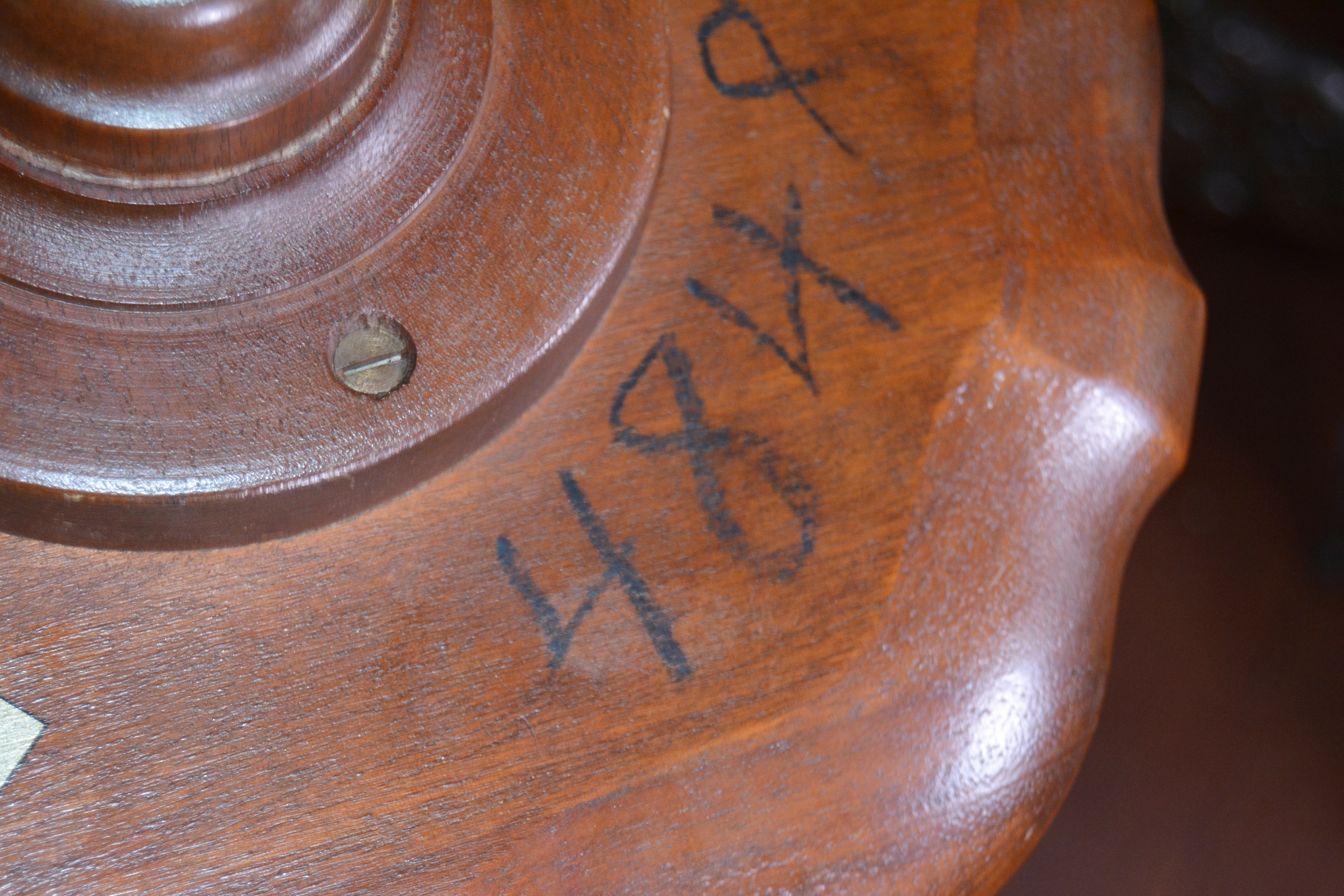 Pair of Imperial "Jeffersonian Group" Mahogany Plant Stands, 20th Century