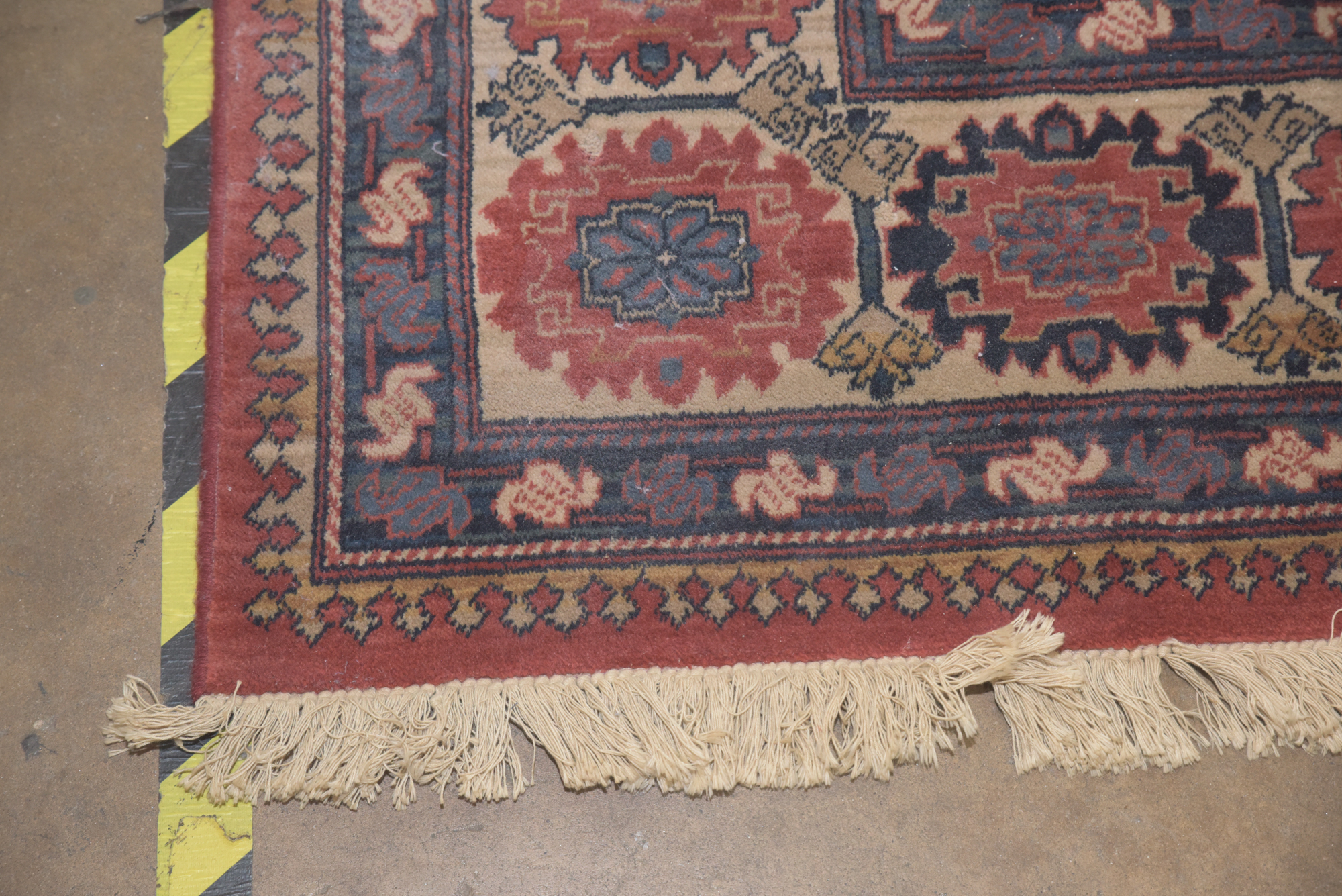 Machine Made Louis de Poortere "Kadjar" Belgian Wool Area Rug