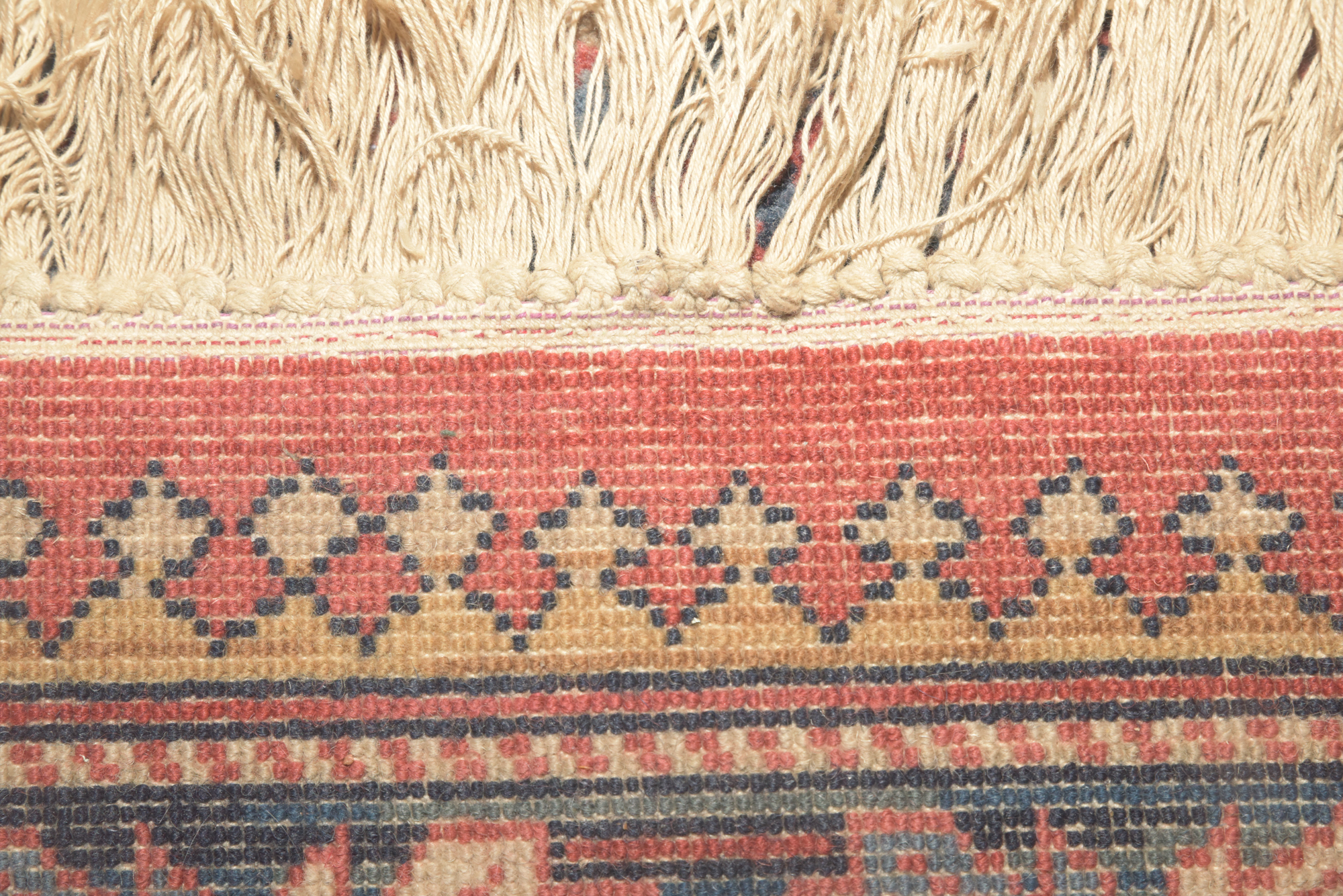 Machine Made Louis de Poortere "Kadjar" Belgian Wool Area Rug