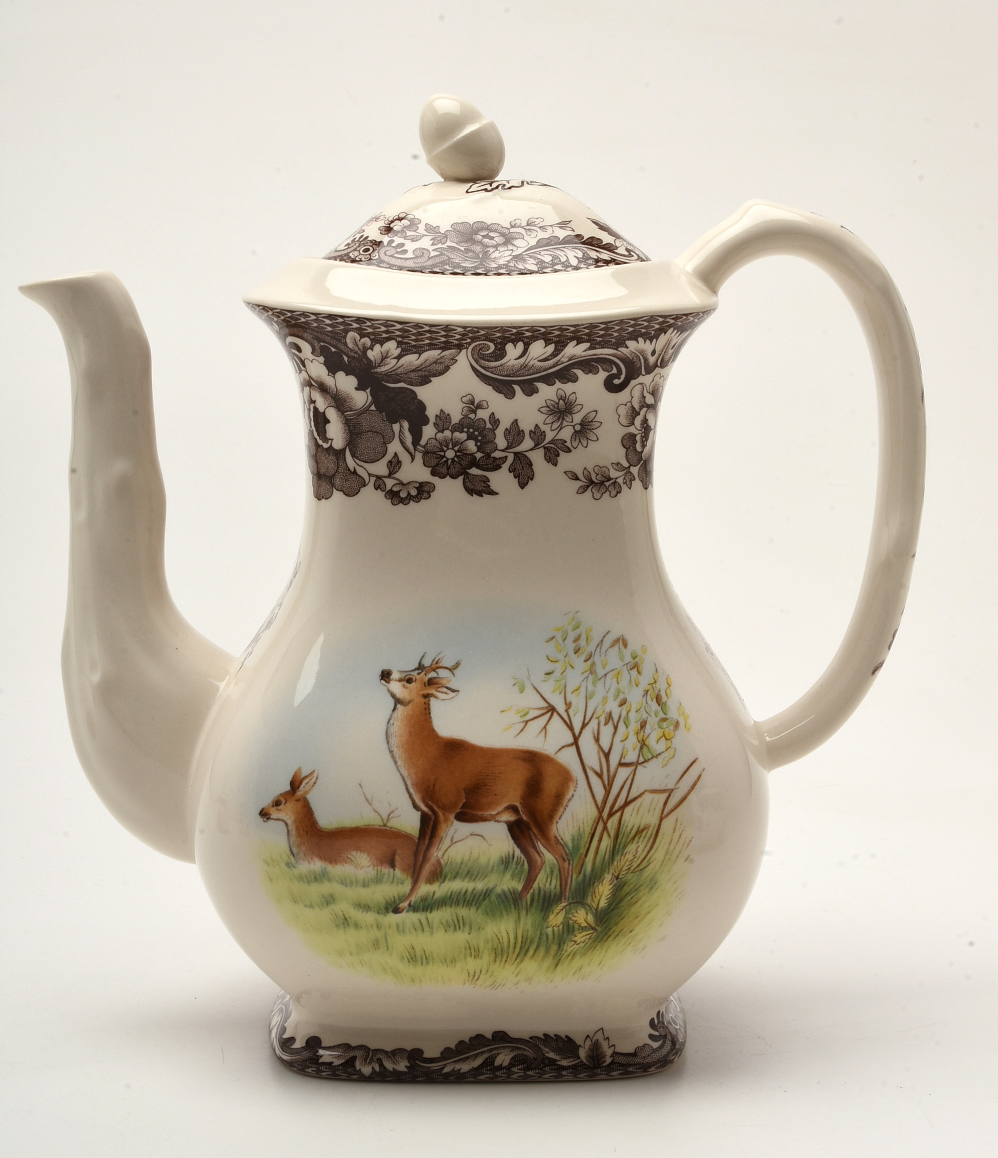 Spode China Tea Service in the "Woodland" Pattern