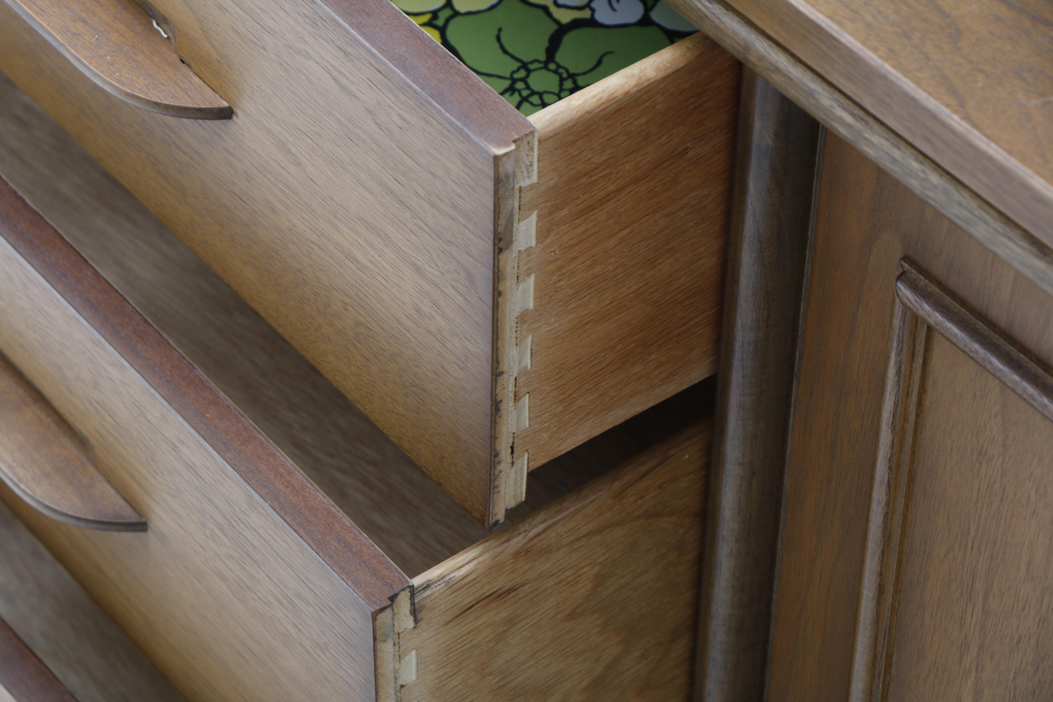 Mid Century Modern China Cabinet by Bassett Furniture Industries