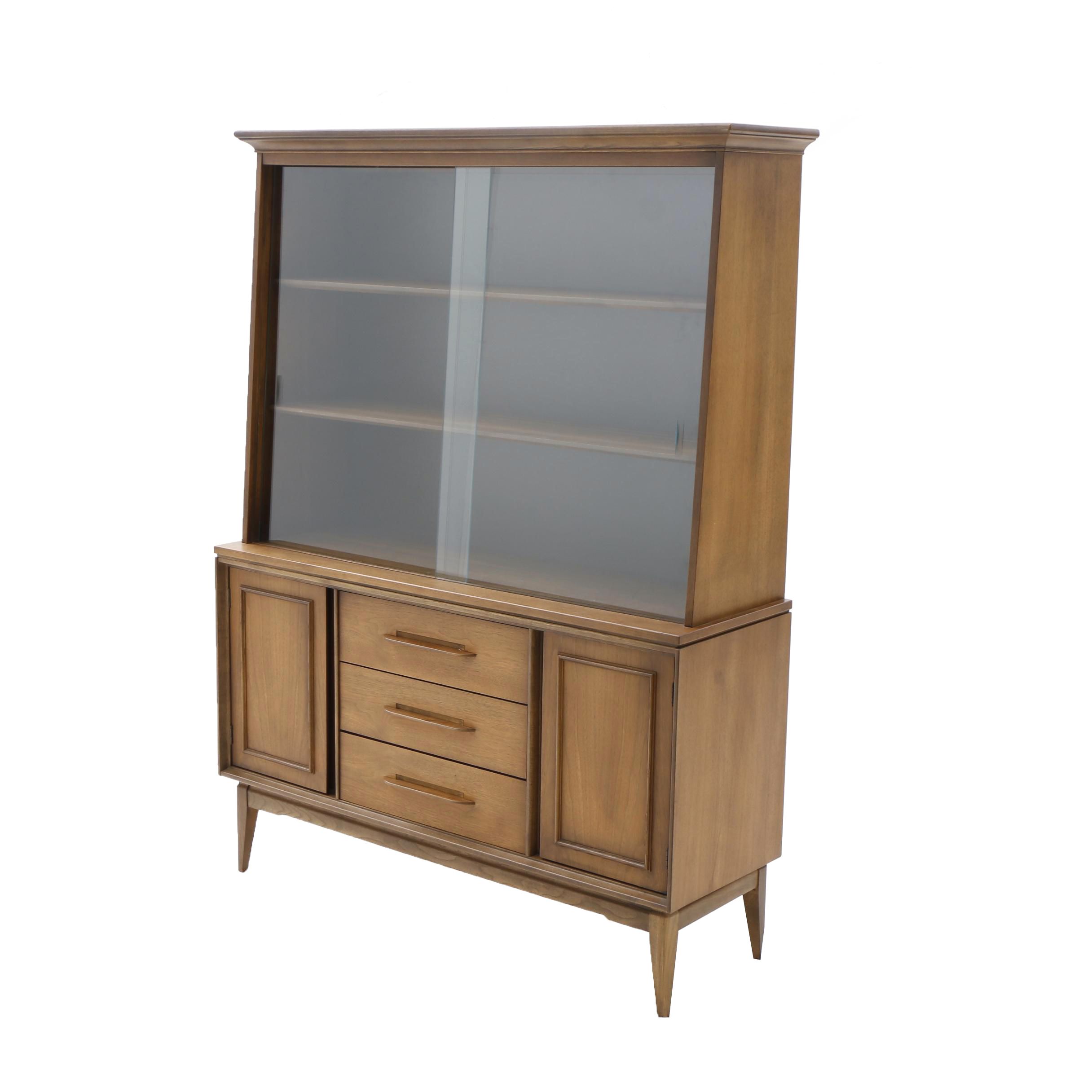 Mid Century Modern China Cabinet by Bassett Furniture Industries