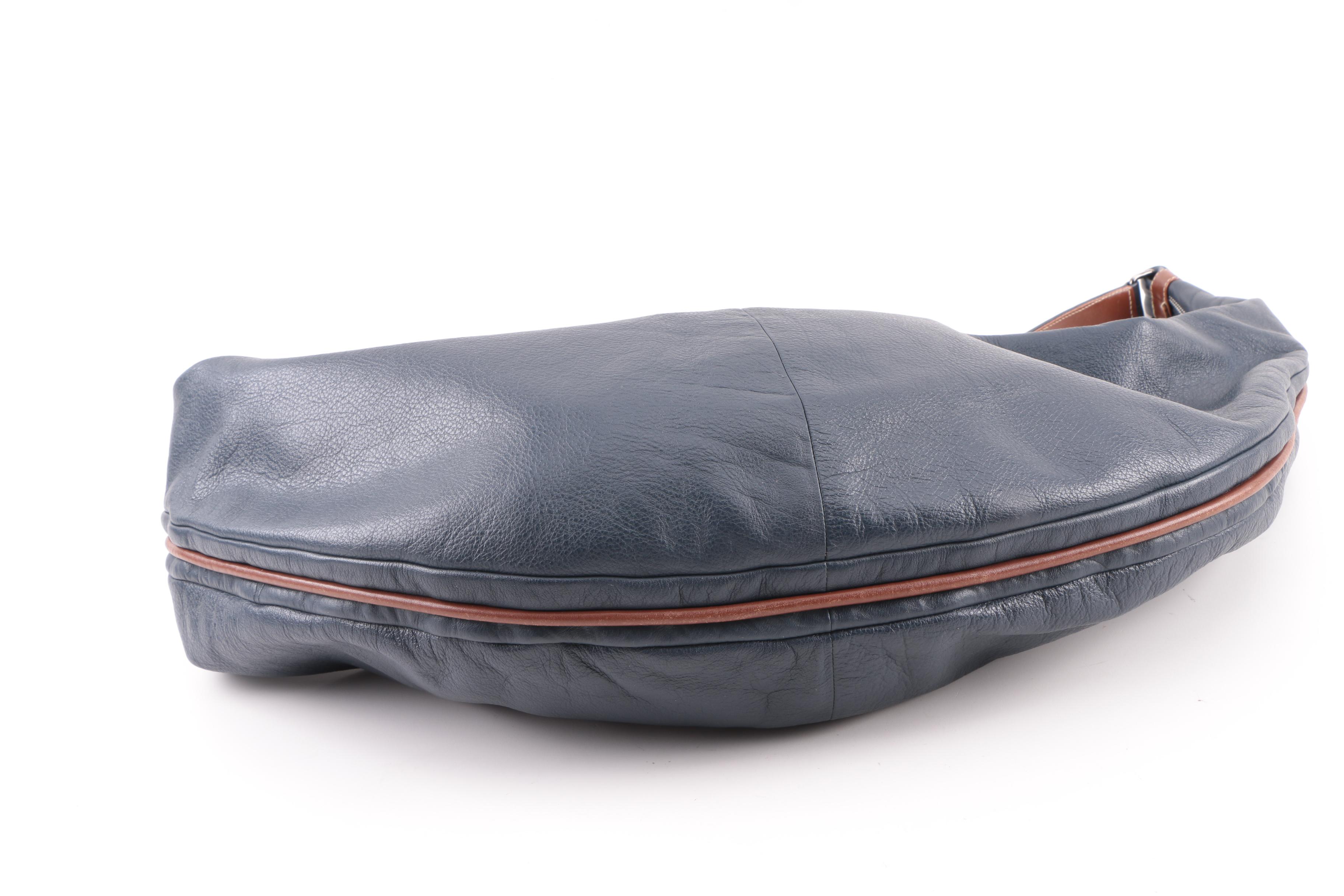 Vintage Gucci Navy Leather Hobo Sling Bag