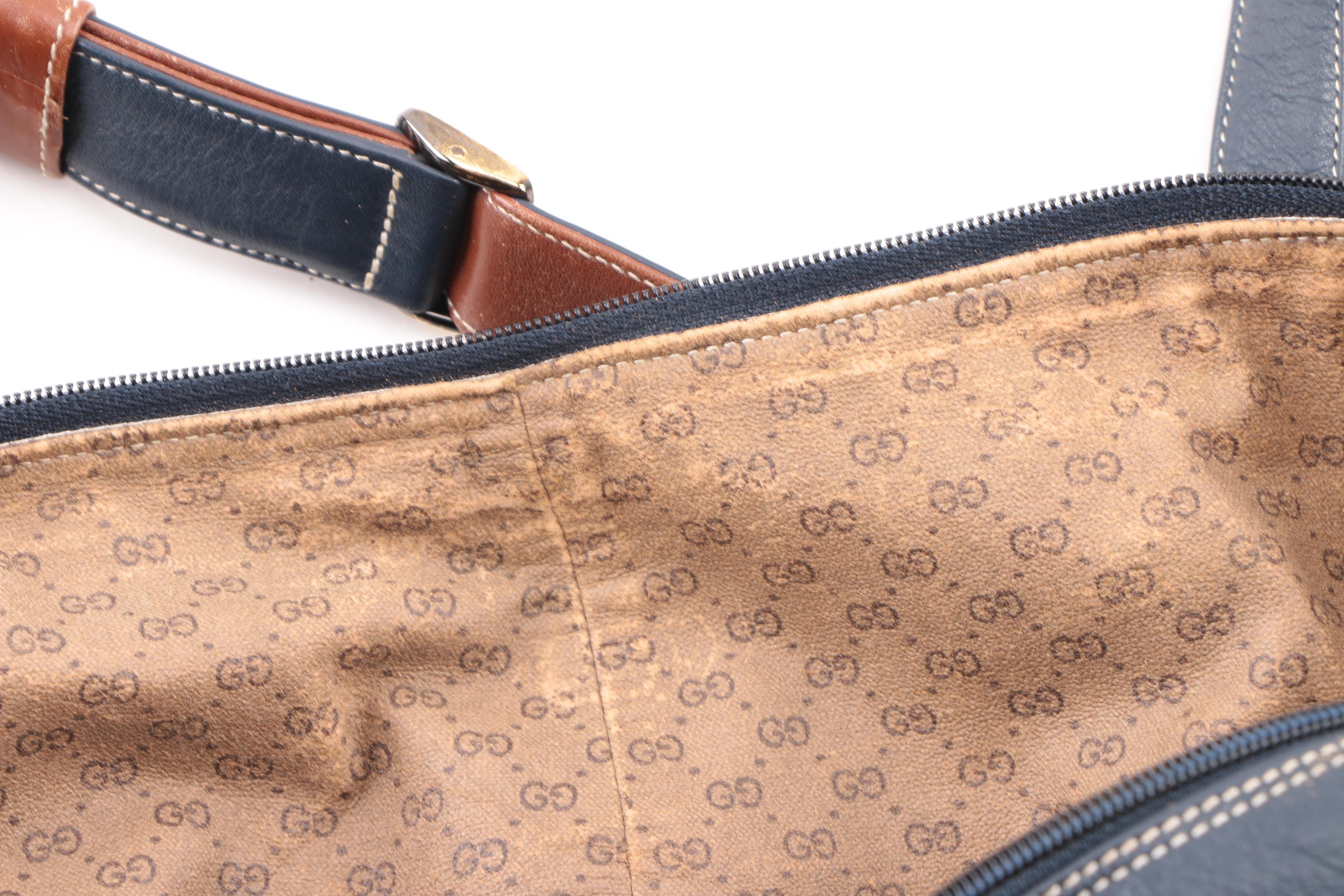 Vintage Gucci Navy Leather Hobo Sling Bag