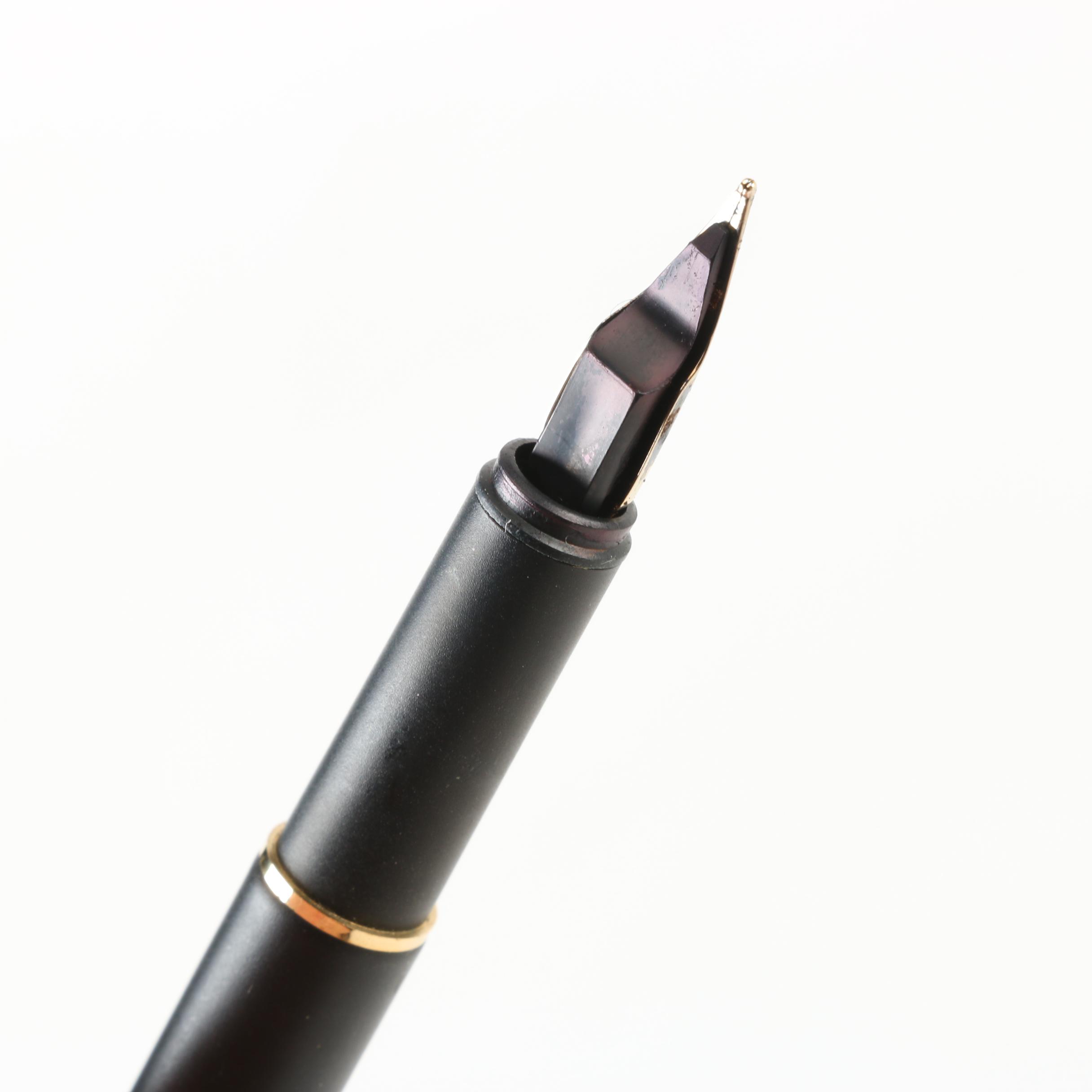 Montblanc "Noblesse" Slim Line Fountain Pen, Ink Cartridges and Case