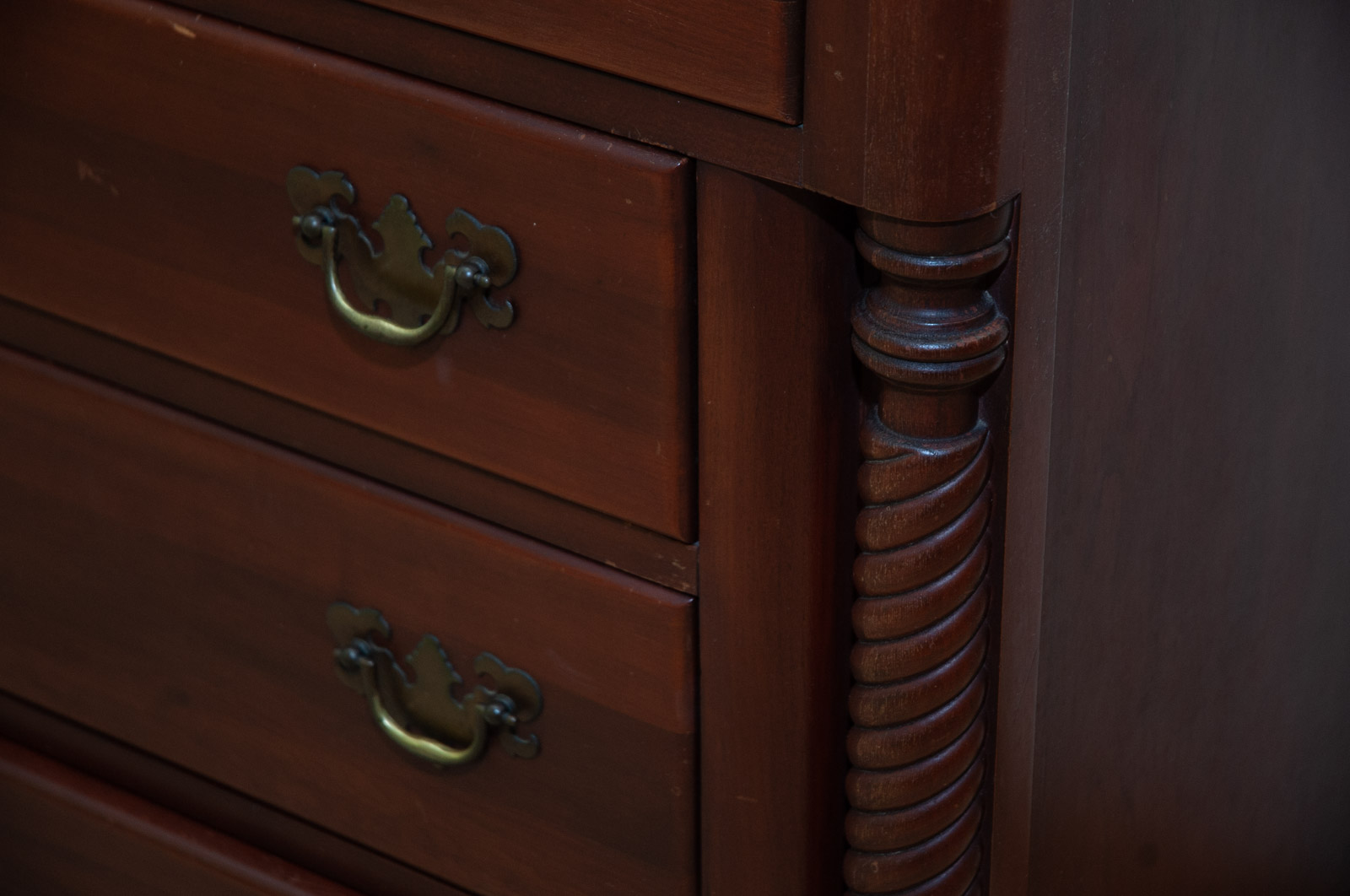 Willett "Wildwood" Cherry Dresser and Wall Mirror