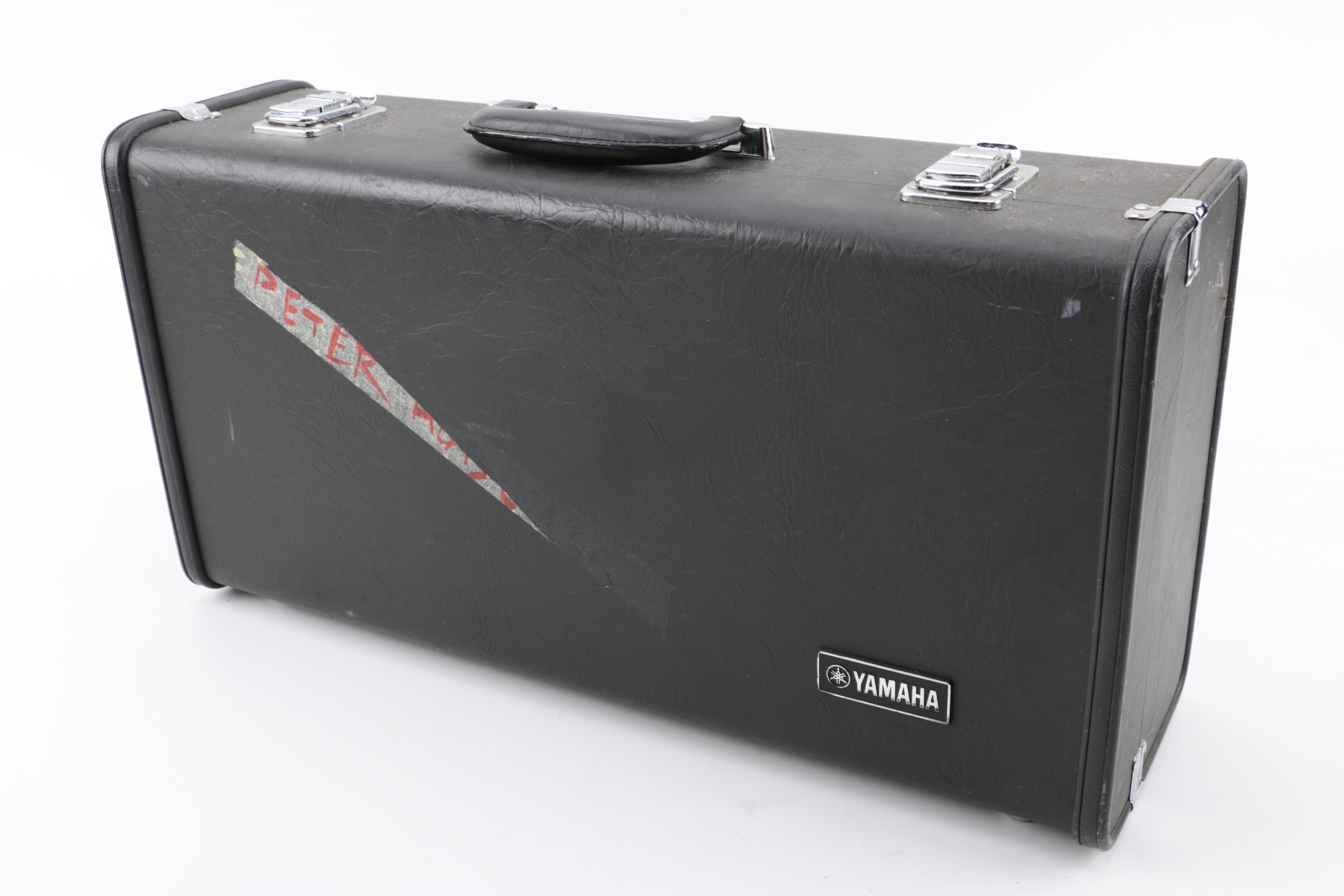 Yamaha YTR-2335 Bb Trumpet, Case and Accessories