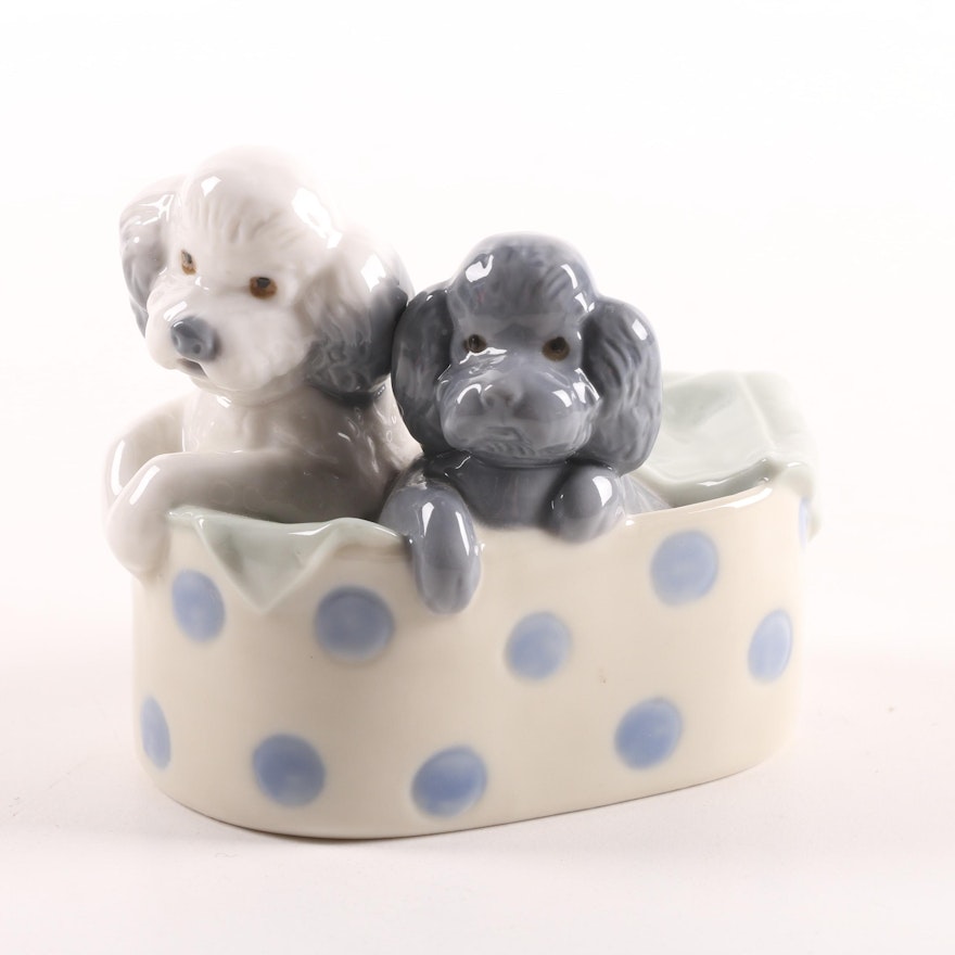 1988 NAO Lladró "Puppies in a Basket" Figurine