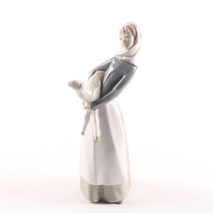 Lladró "Girl with Lamb" Figurine