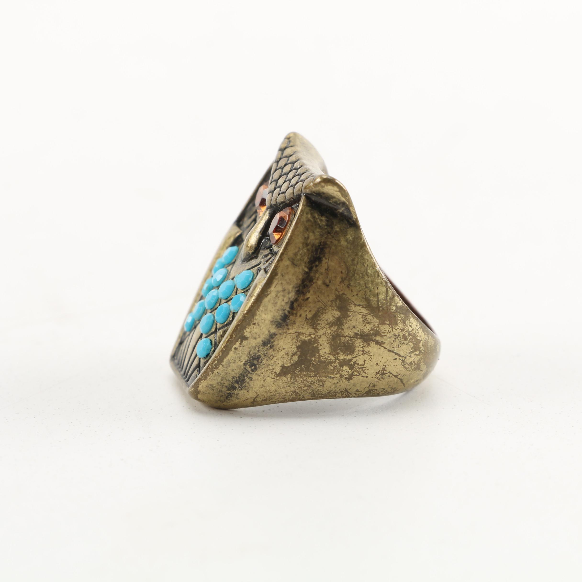 Vintage Owl Themed Spinning Ash Receiver and Costume Ring