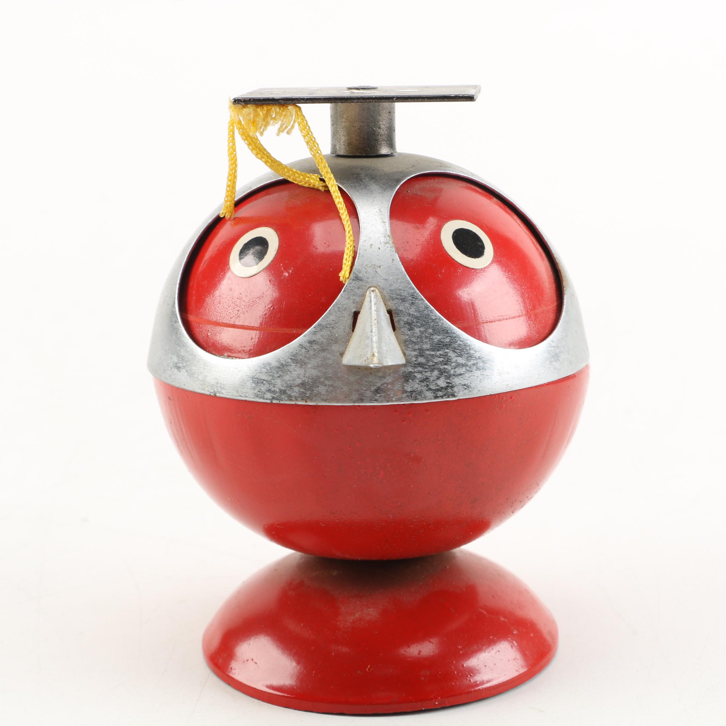 Vintage Owl Themed Spinning Ash Receiver and Costume Ring