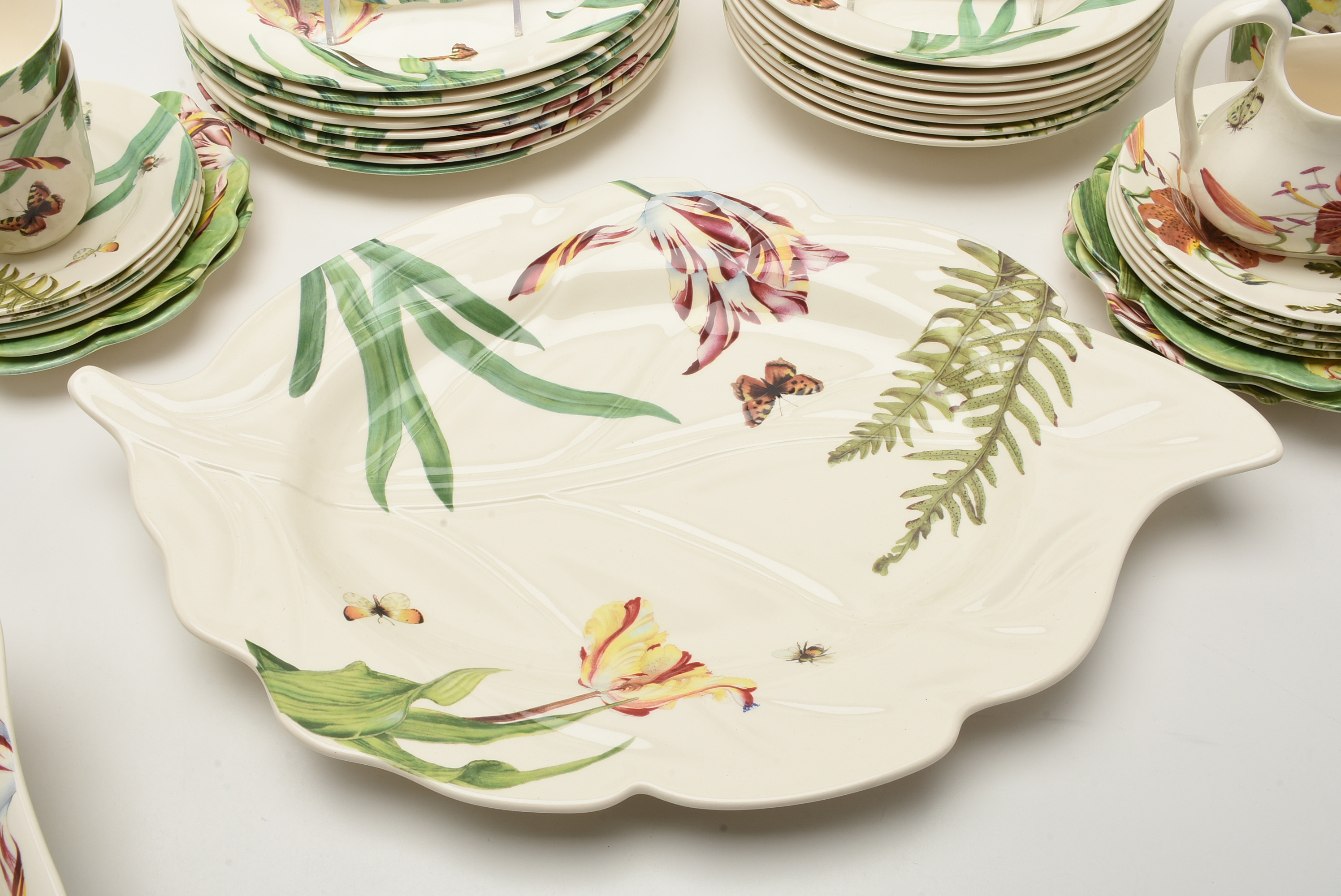Spode "Floral Haven" Earthenware Dinnerware