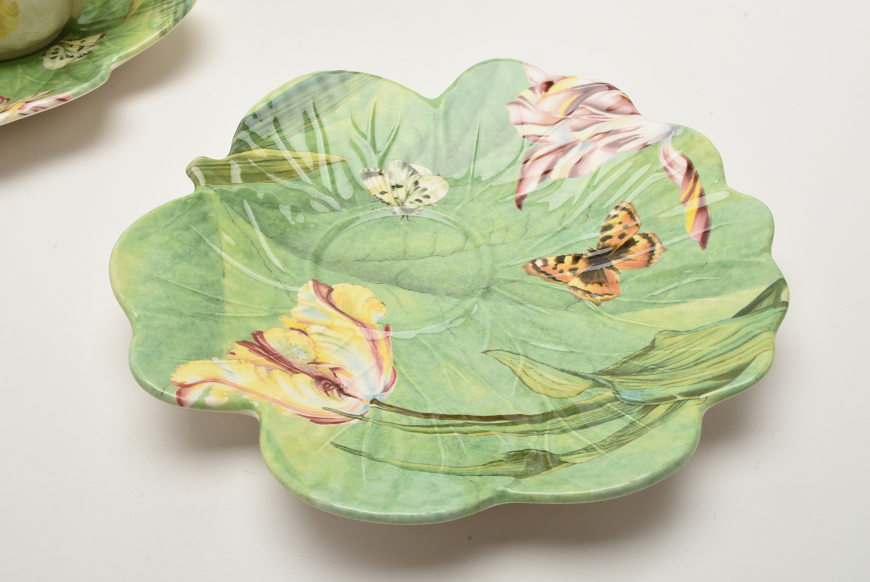 Spode "Floral Haven" Earthenware Dinnerware