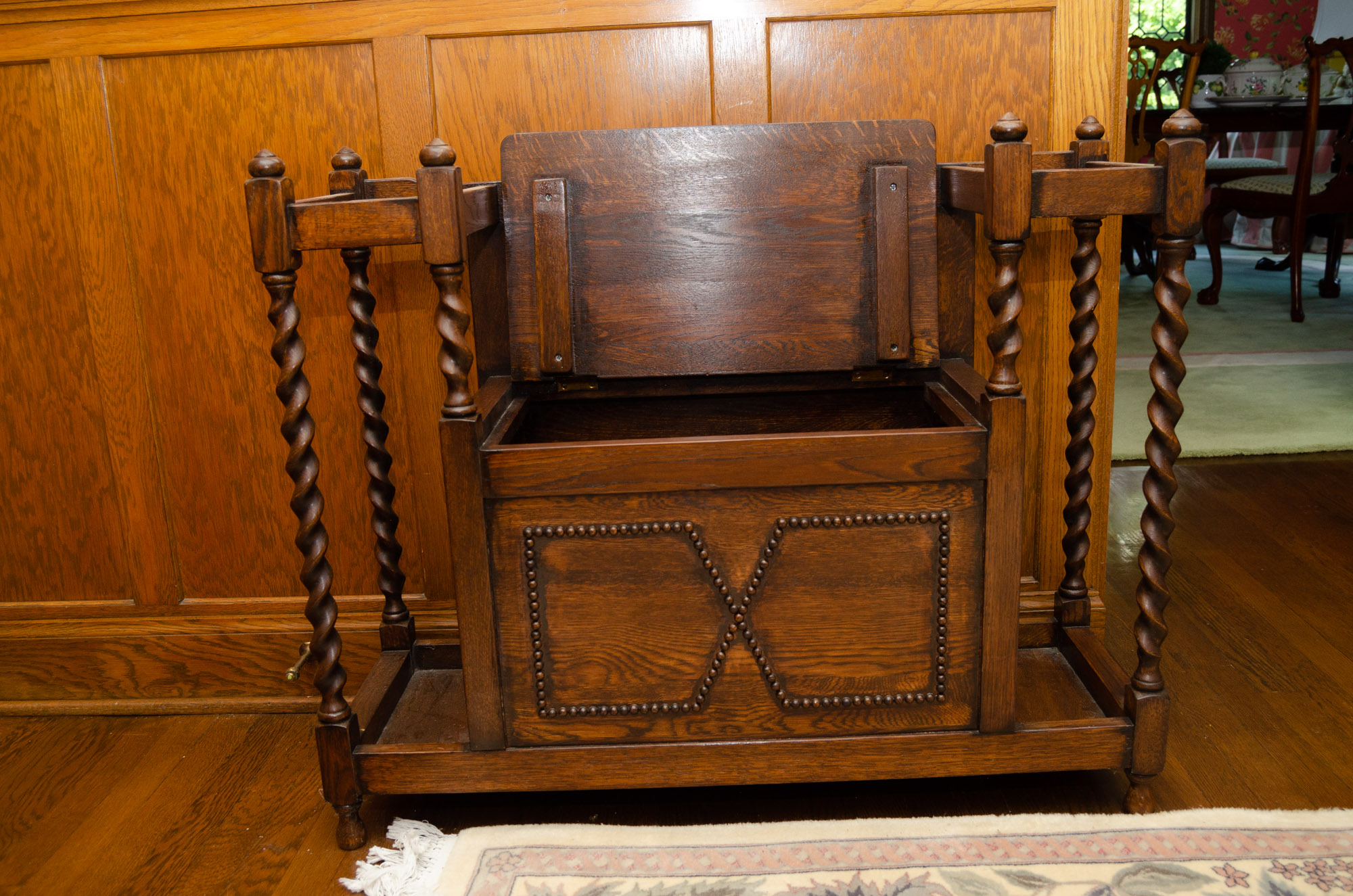 Vintage Entryway Bench