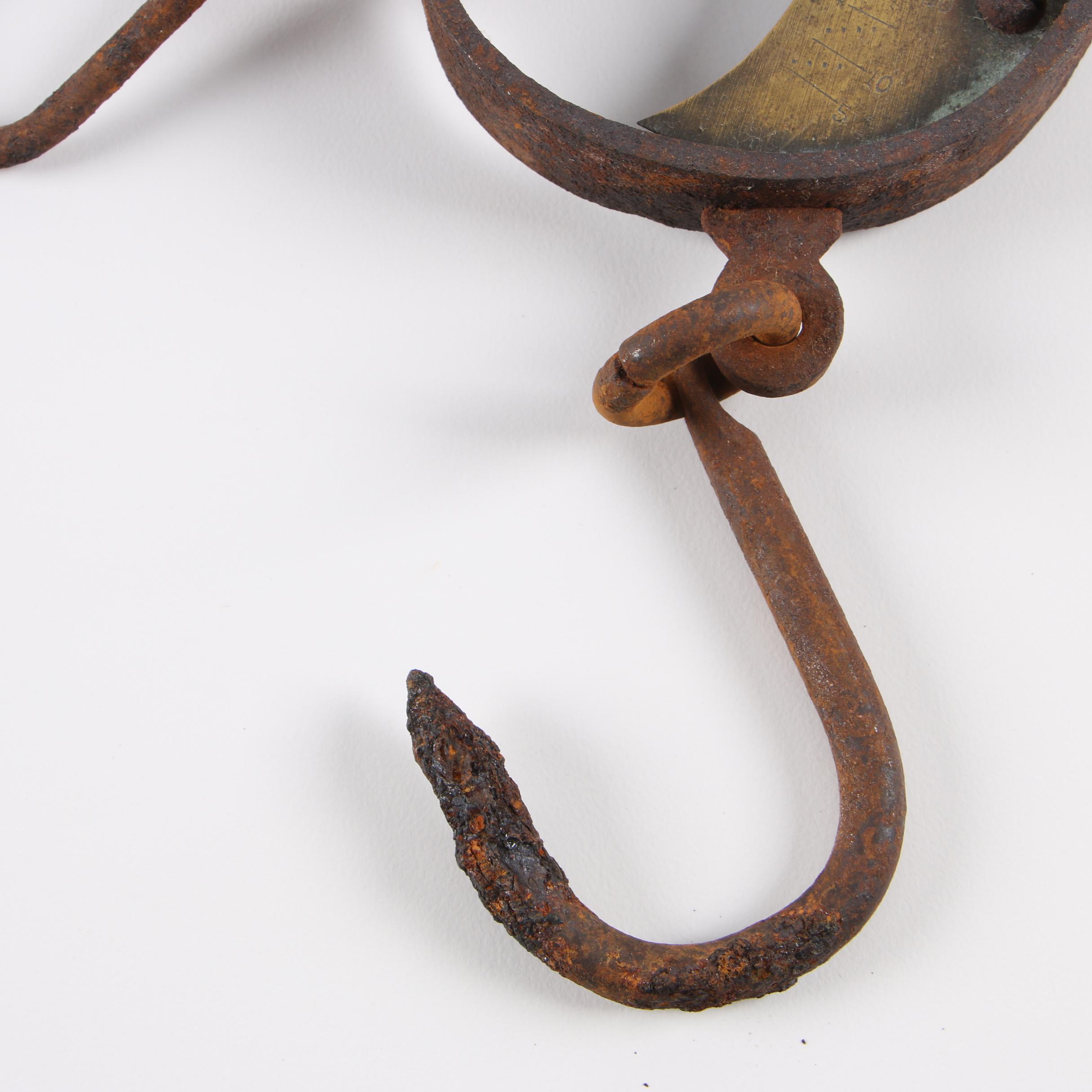 Antique "Buffalo Hide" Ranch-Use Spring Balance Scales