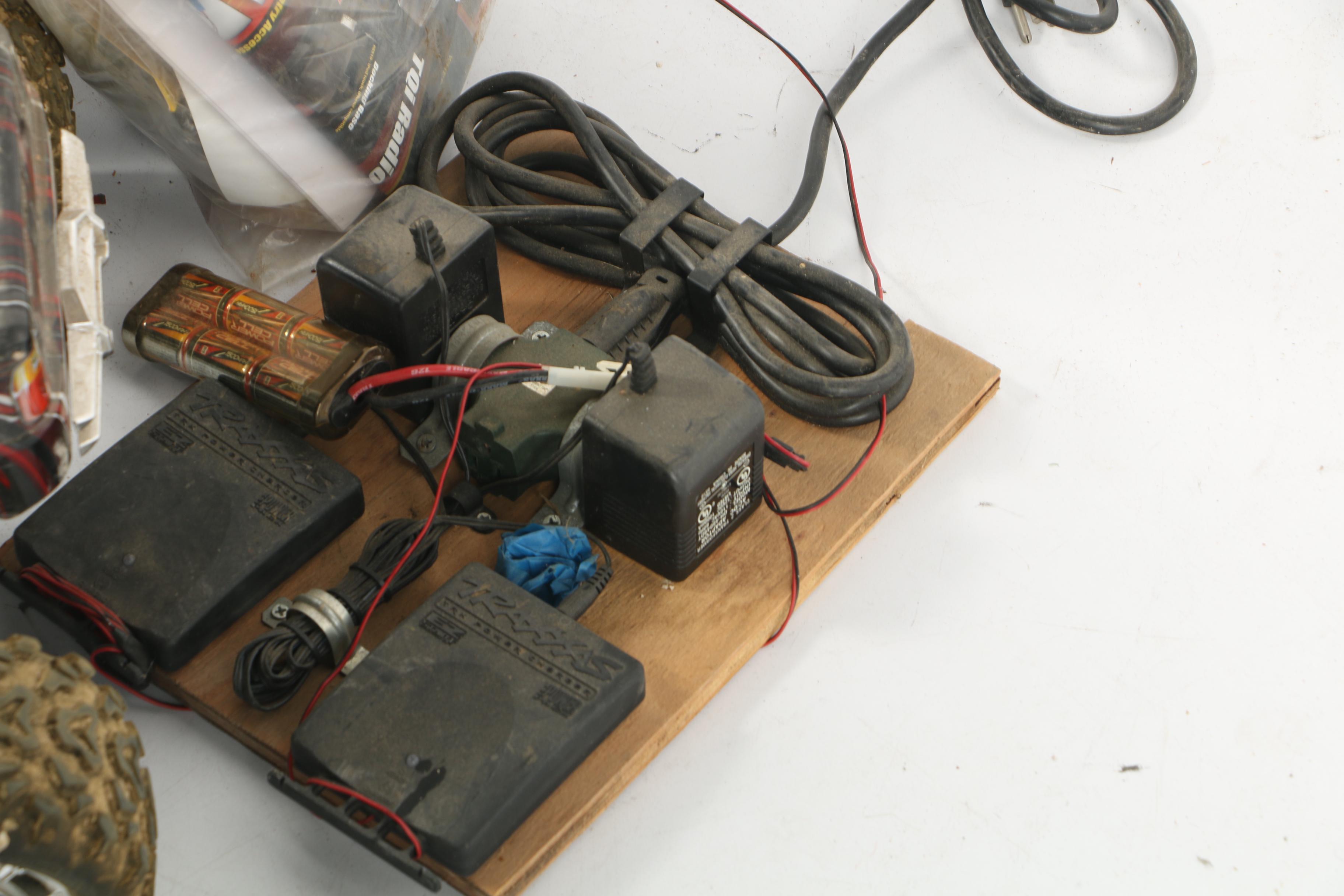 Traxxas Revo 3.3 4WD Remote Control Monster Trucks