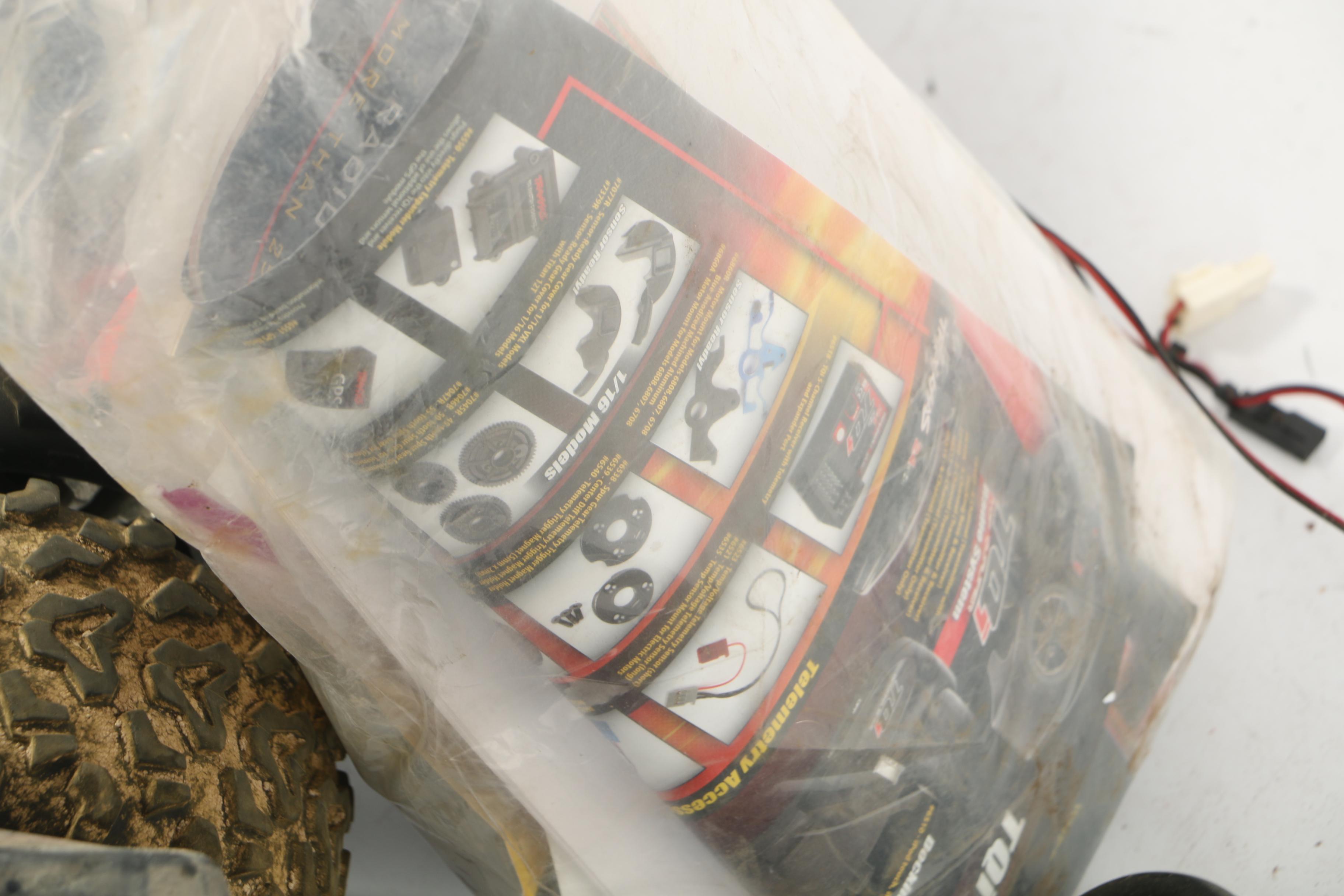 Traxxas Revo 3.3 4WD Remote Control Monster Trucks