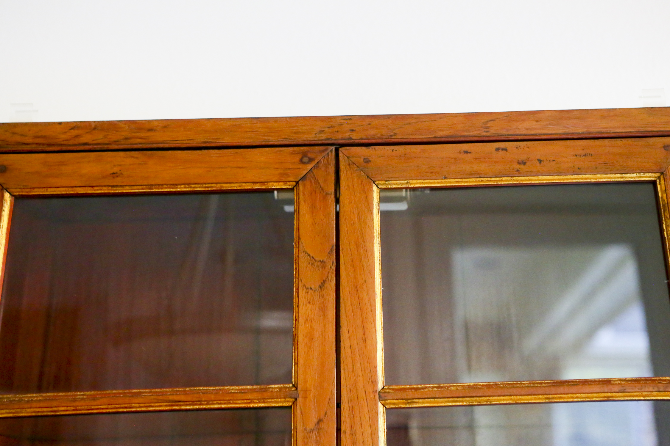 Vintage Illuminated China Cabinet