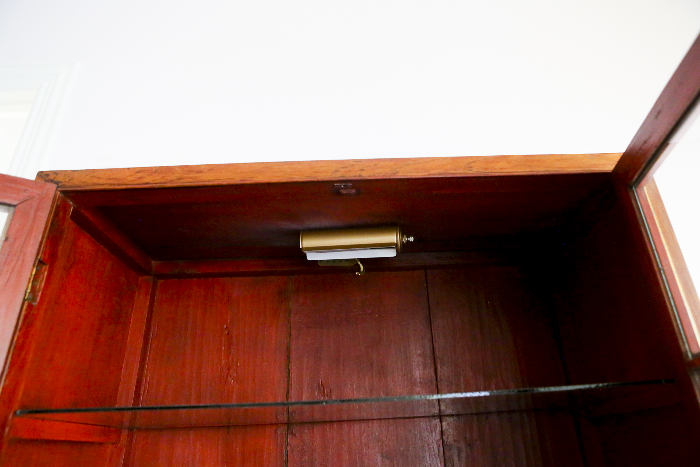 Vintage Illuminated China Cabinet