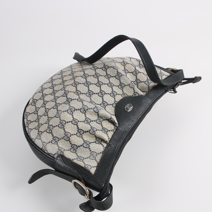 Vintage Gucci GG Supreme Canvas Shoulder Bag