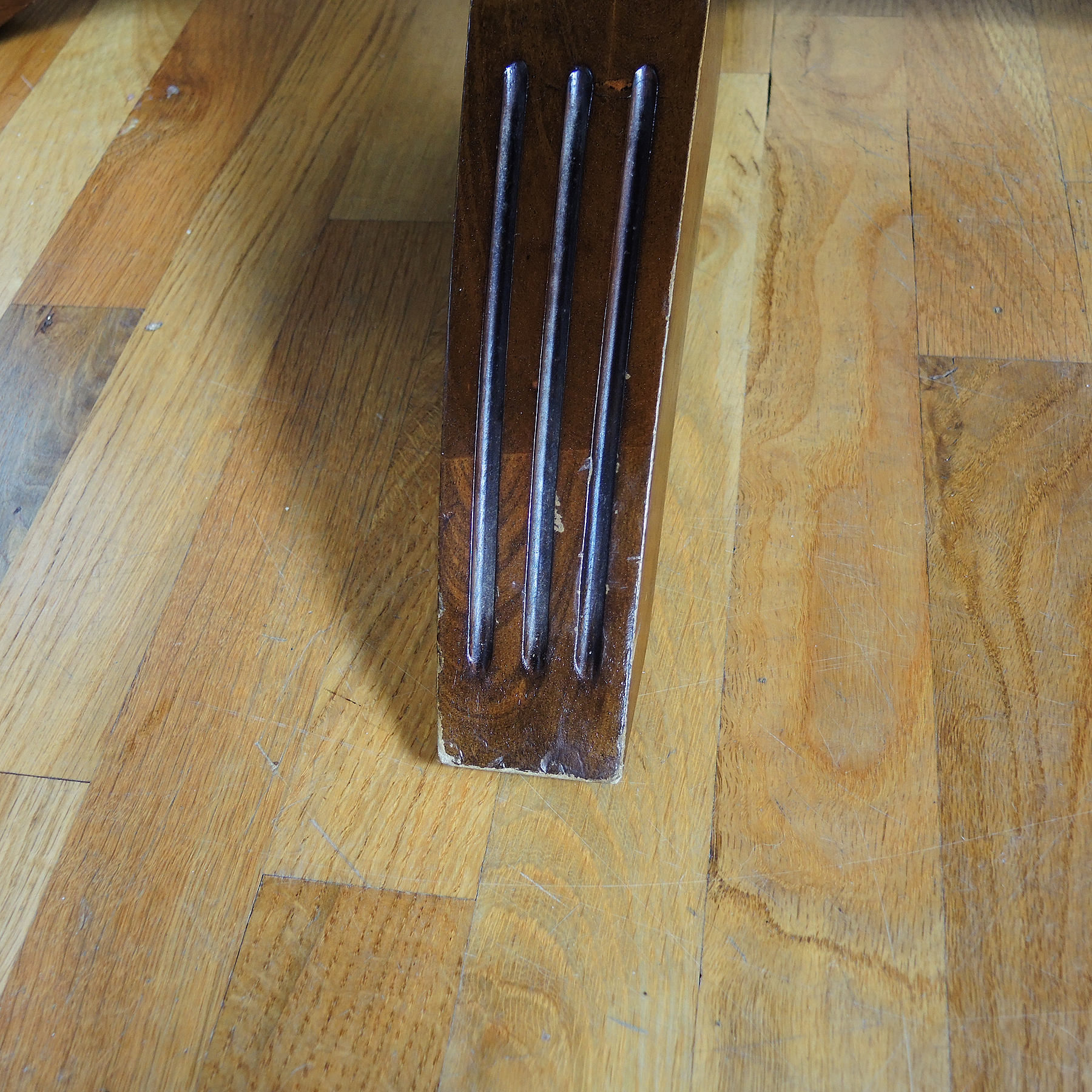 Pedestal Table and Chairs by Bombay Outlet